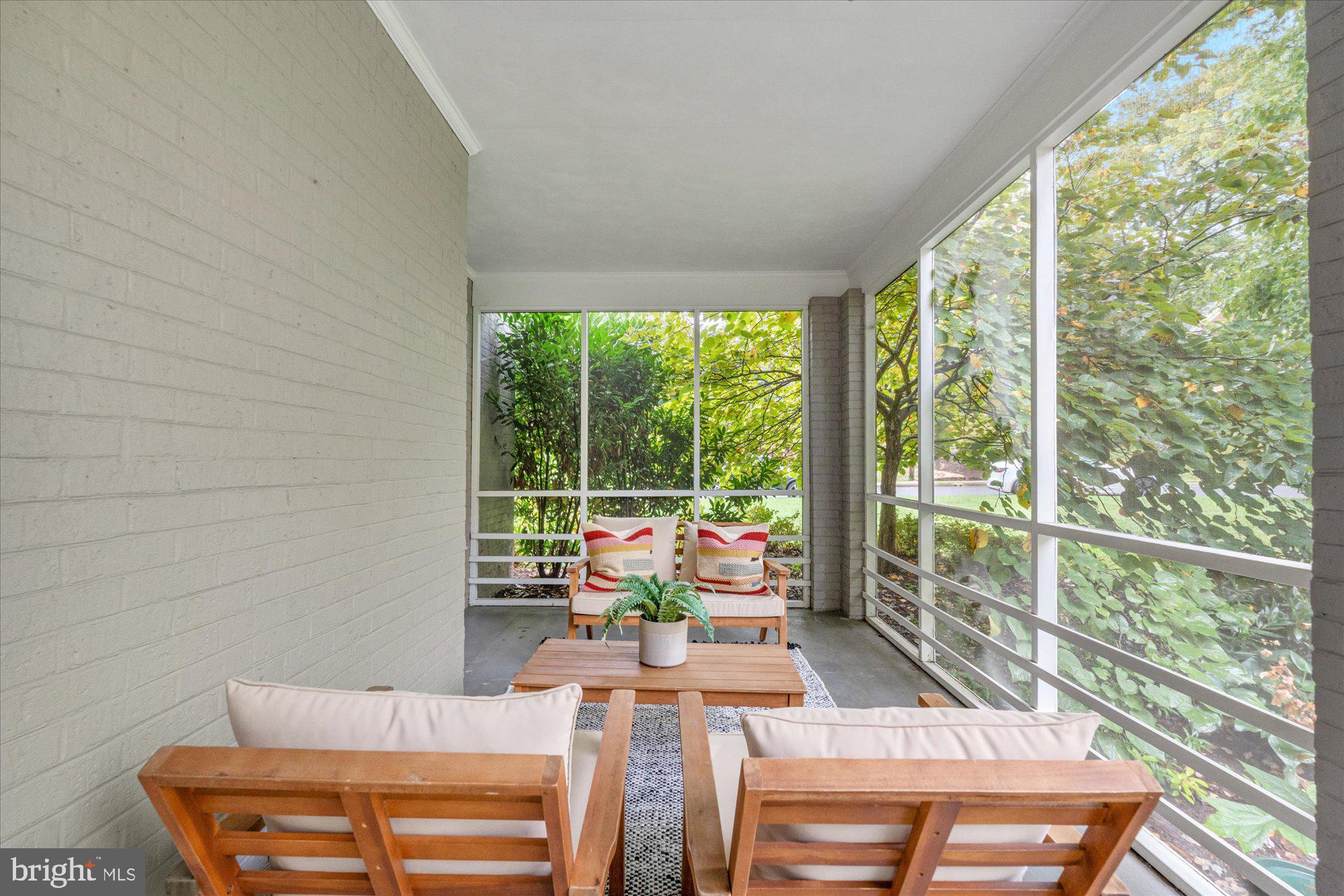 COLLEGE PARK - Residential