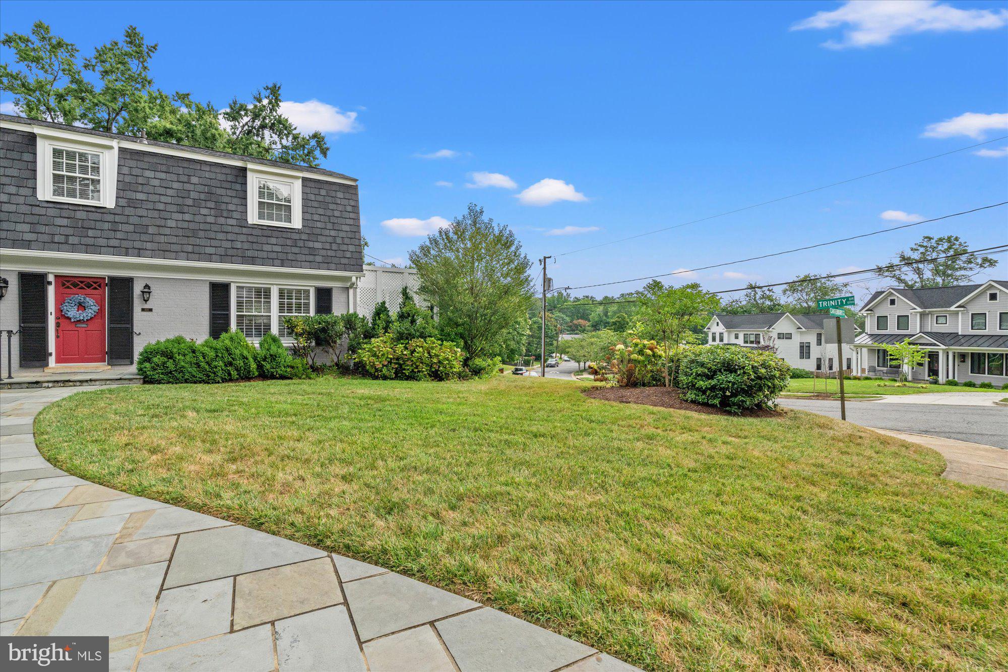 COLLEGE PARK - Residential