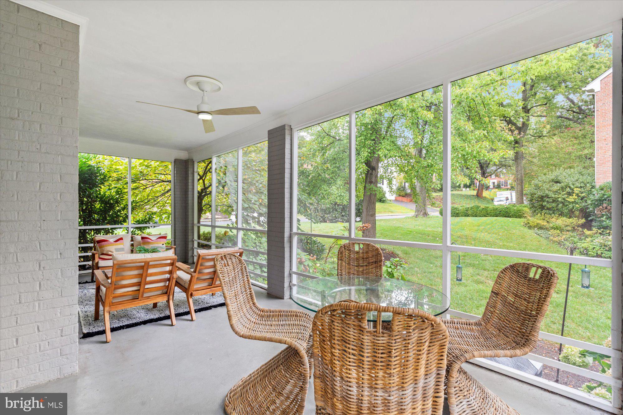 COLLEGE PARK - Residential