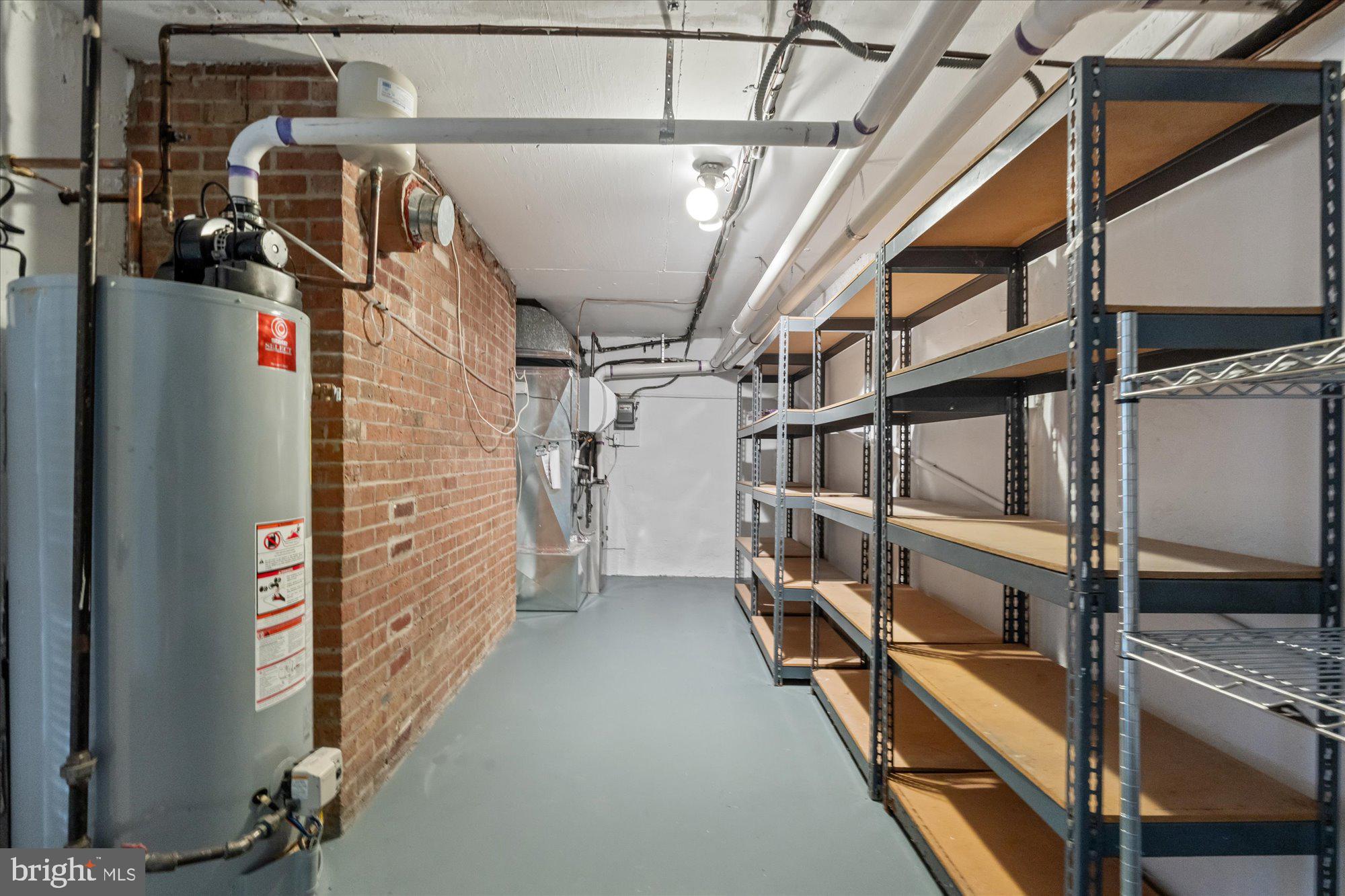 COLLEGE PARK - Residential