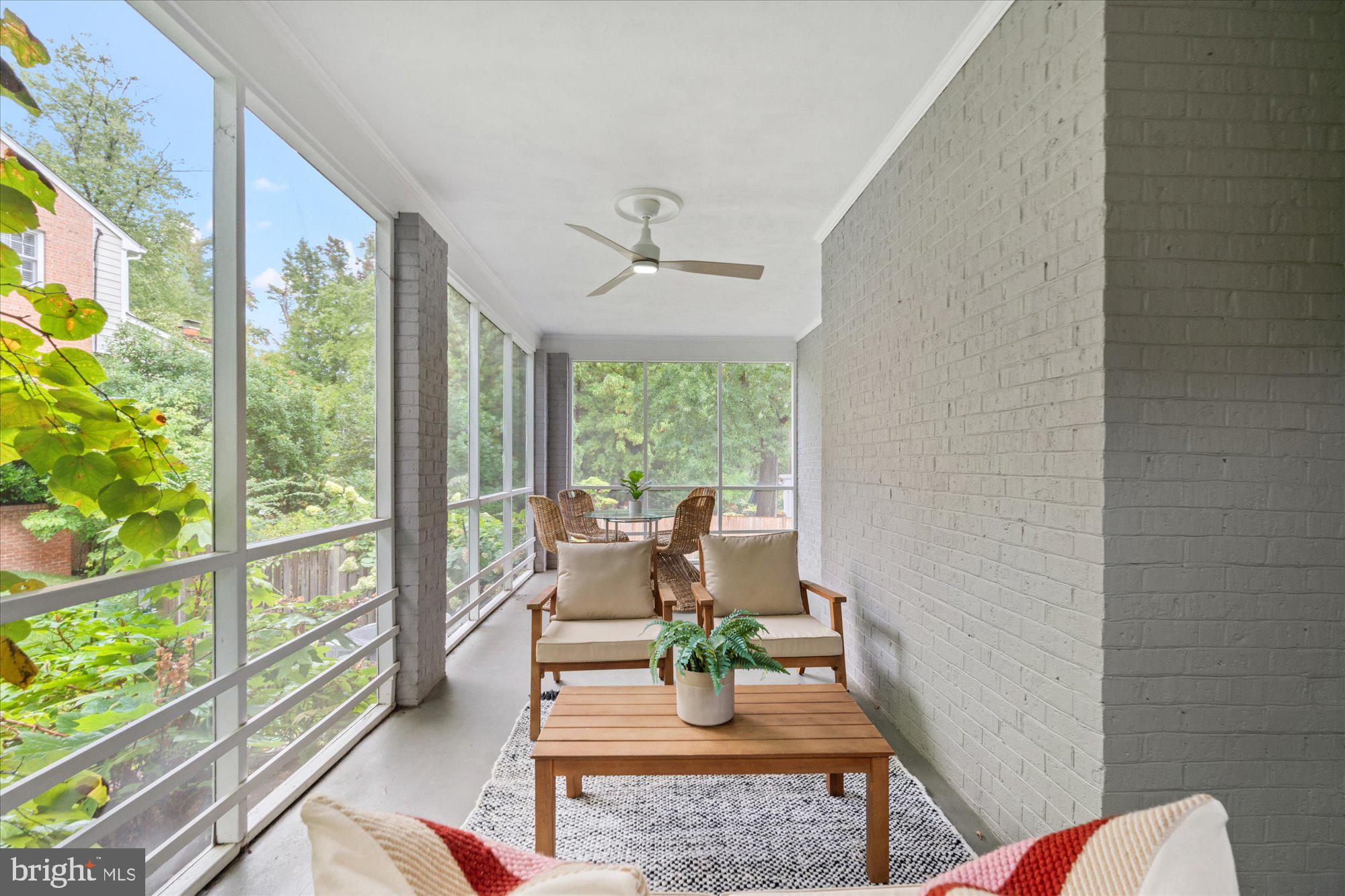 COLLEGE PARK - Residential