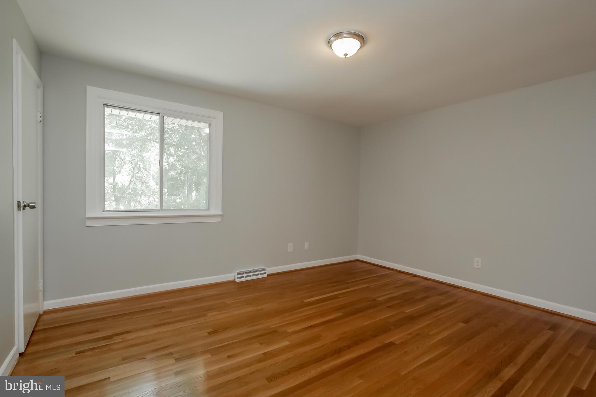 TANTALLON HILLS - Residential