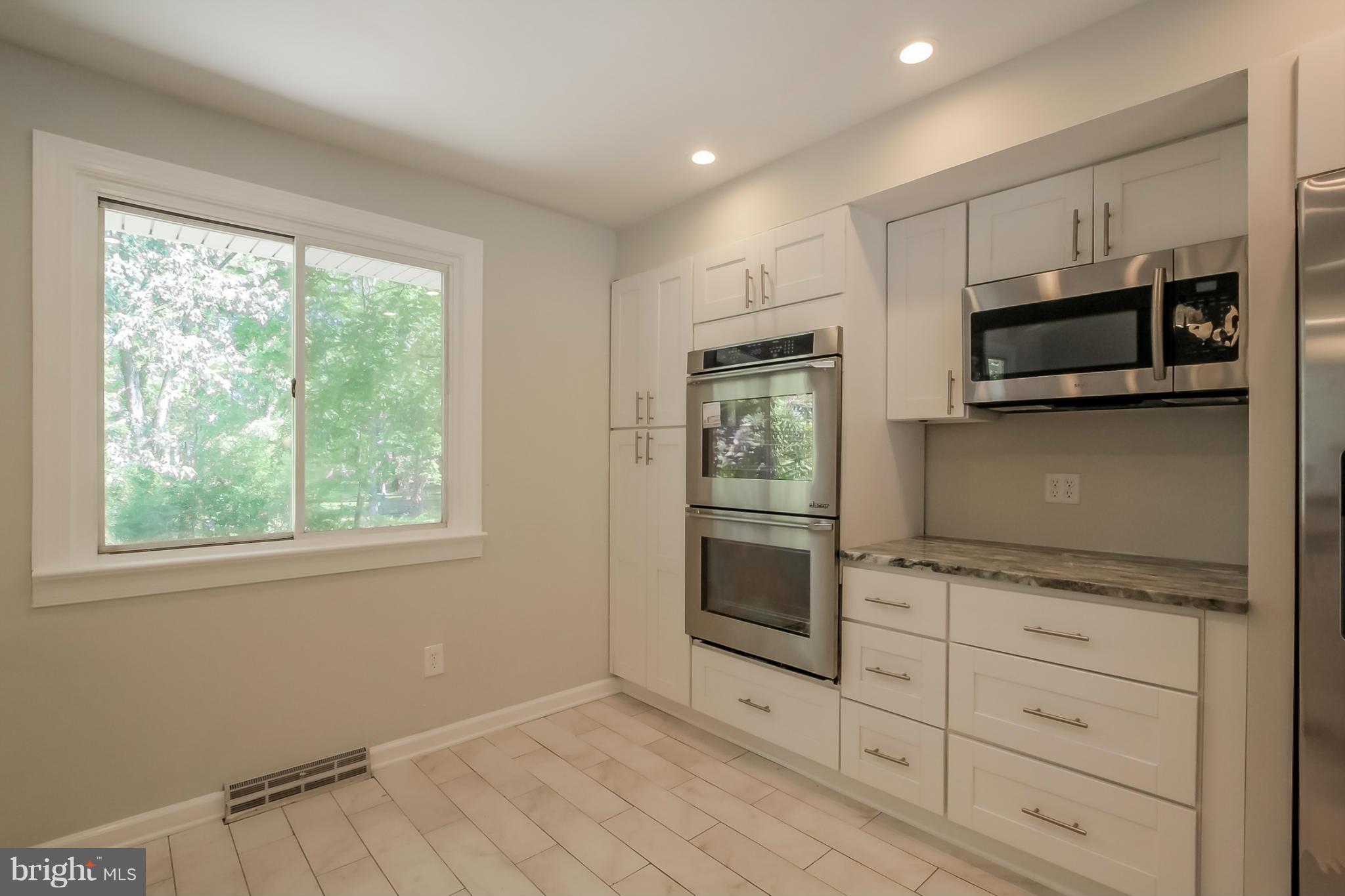 TANTALLON HILLS - Residential