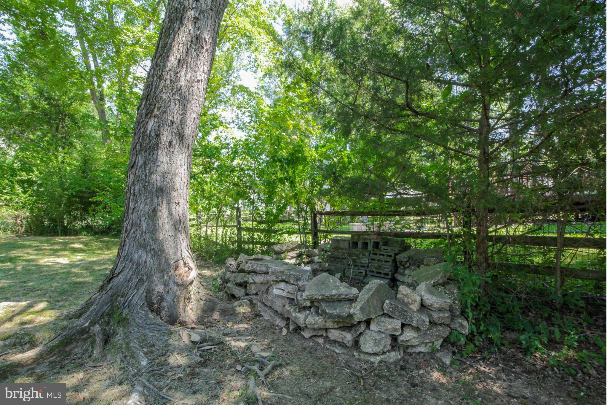 TANTALLON HILLS - Residential