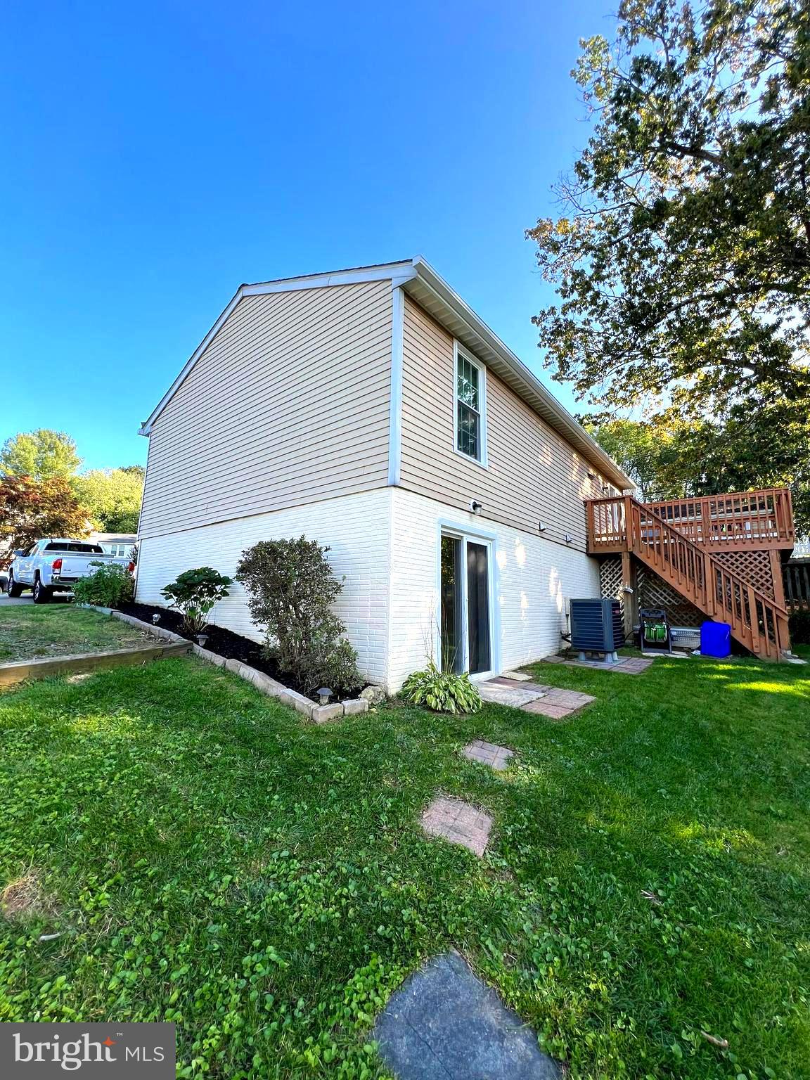 MT AIRY VILLAGE - Residential