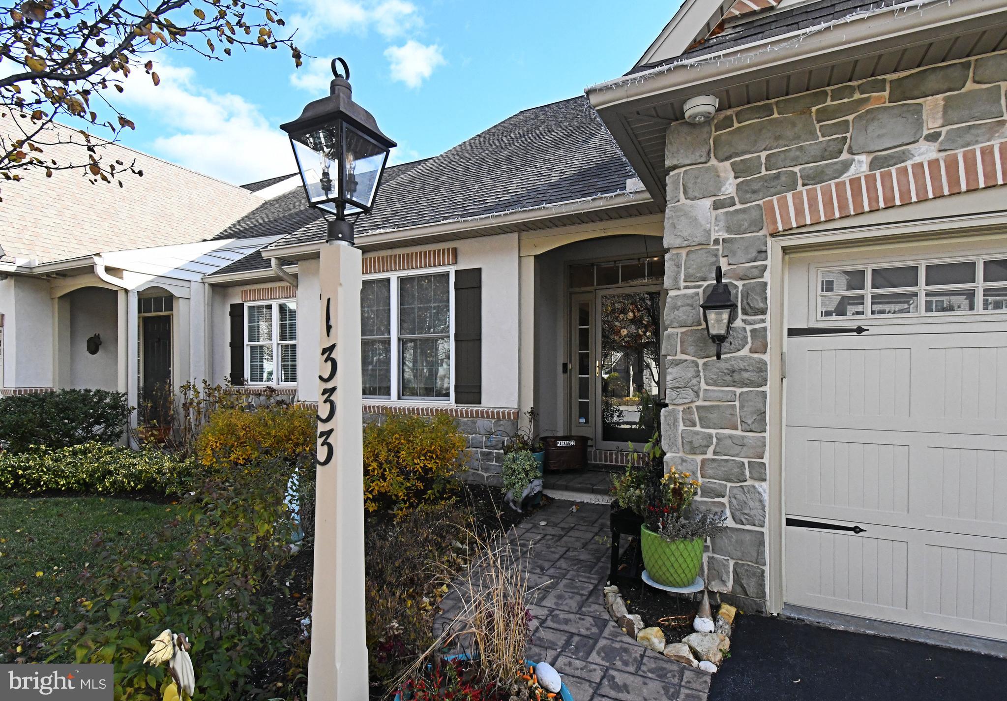 THE WOODS AT ROCK RAYMOND - Residential