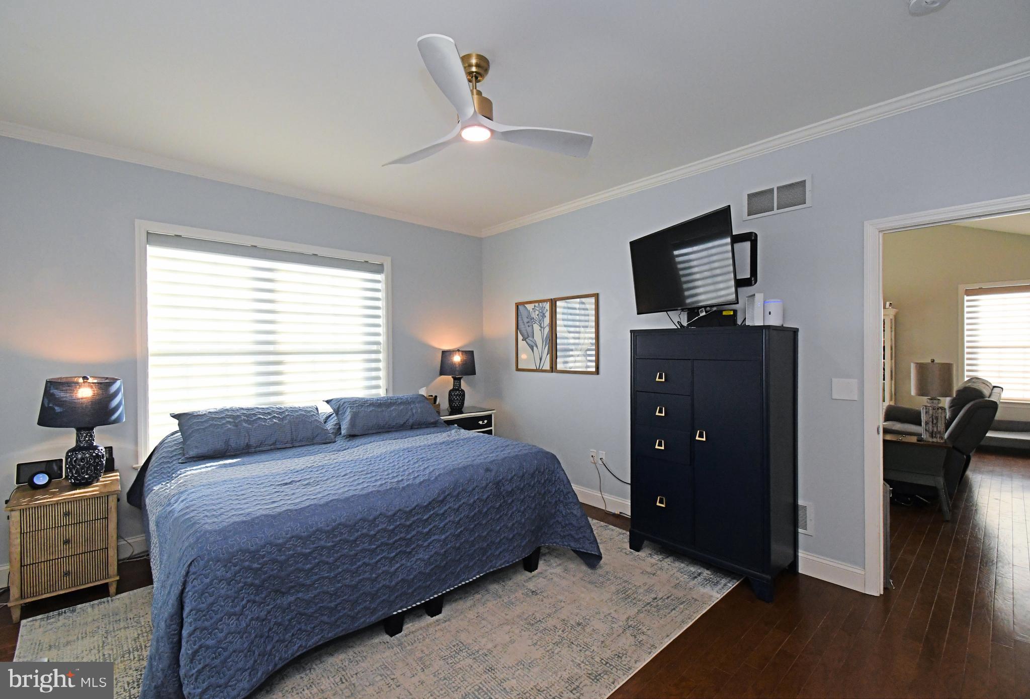 THE WOODS AT ROCK RAYMOND - Residential