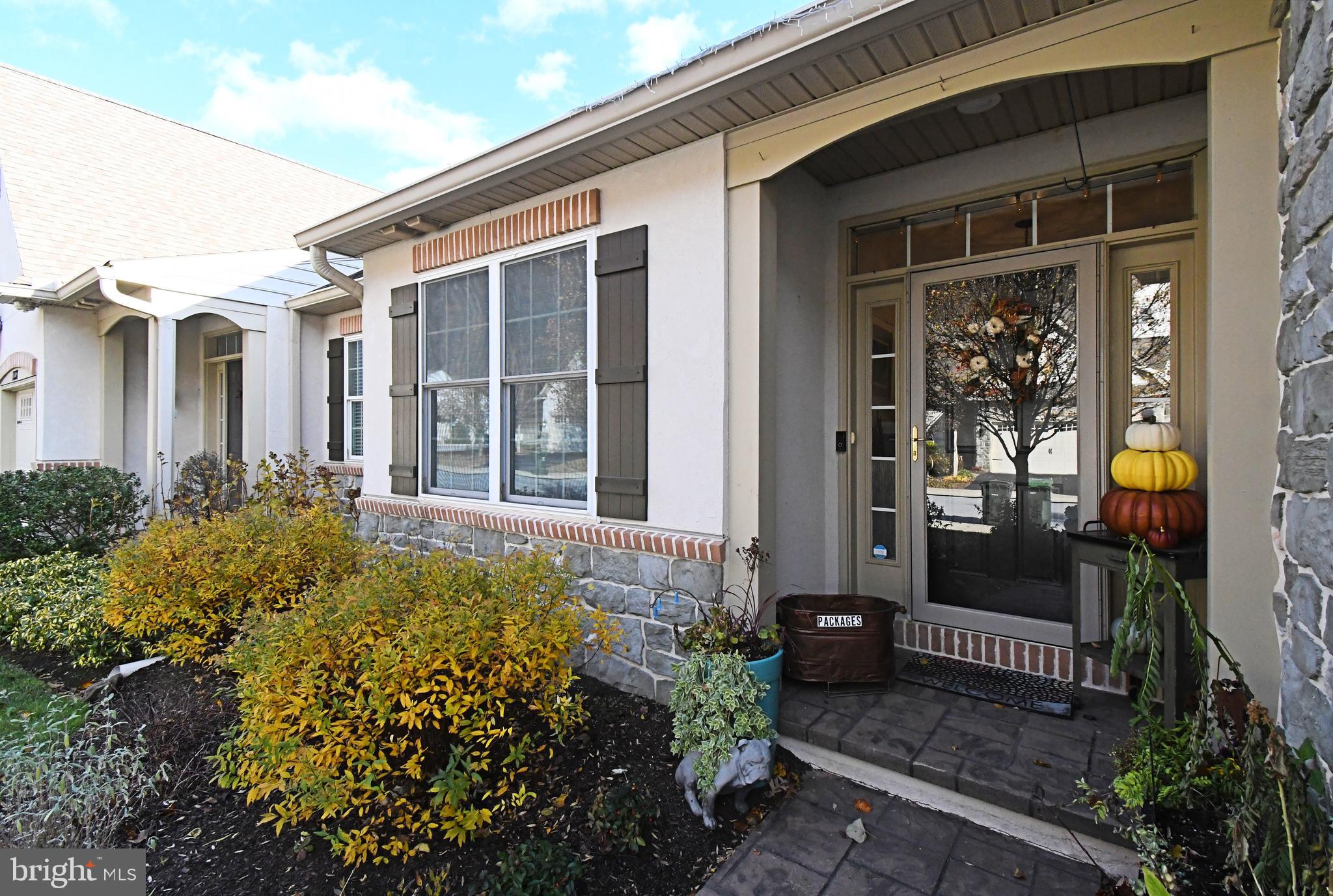 THE WOODS AT ROCK RAYMOND - Residential