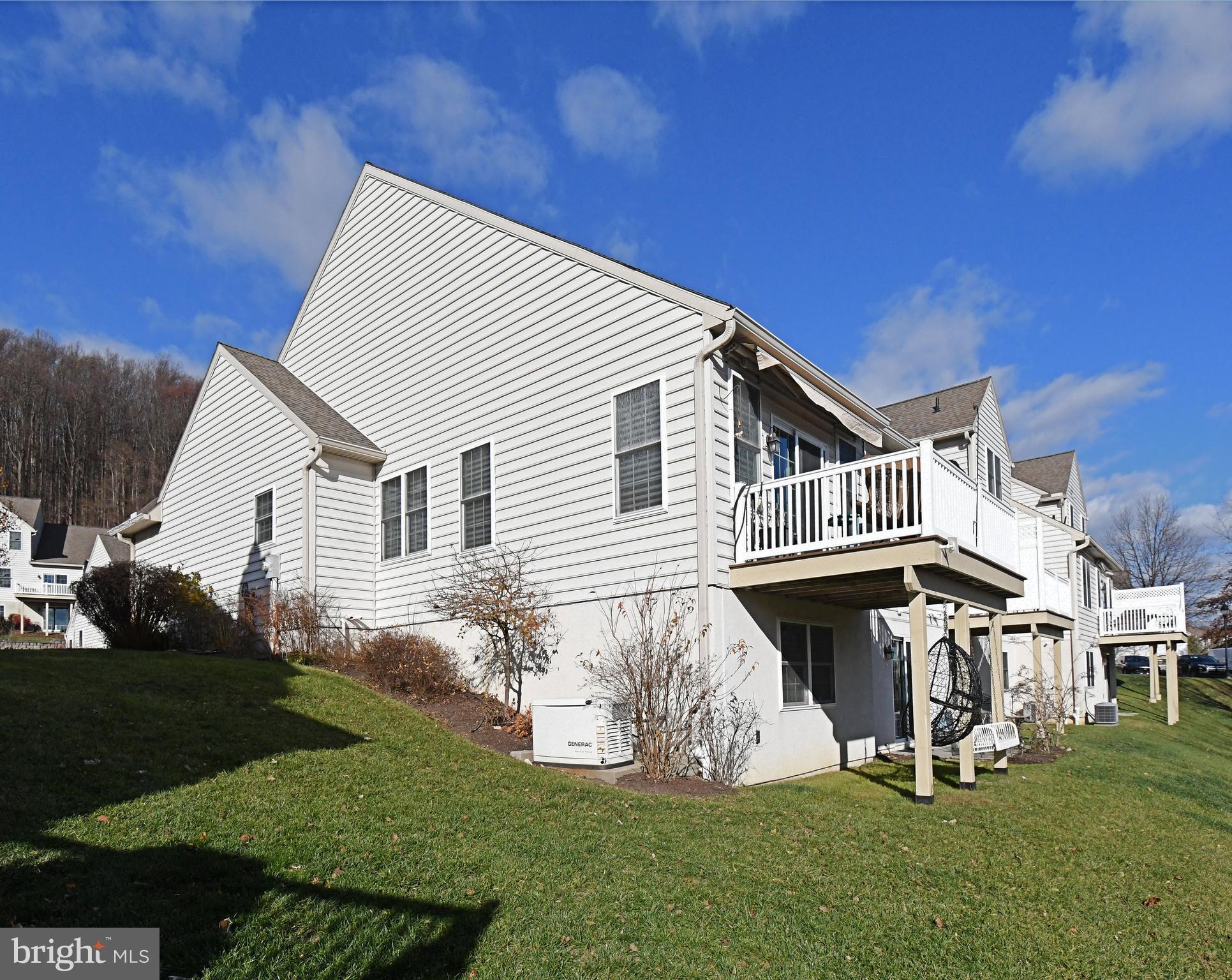 THE WOODS AT ROCK RAYMOND - Residential