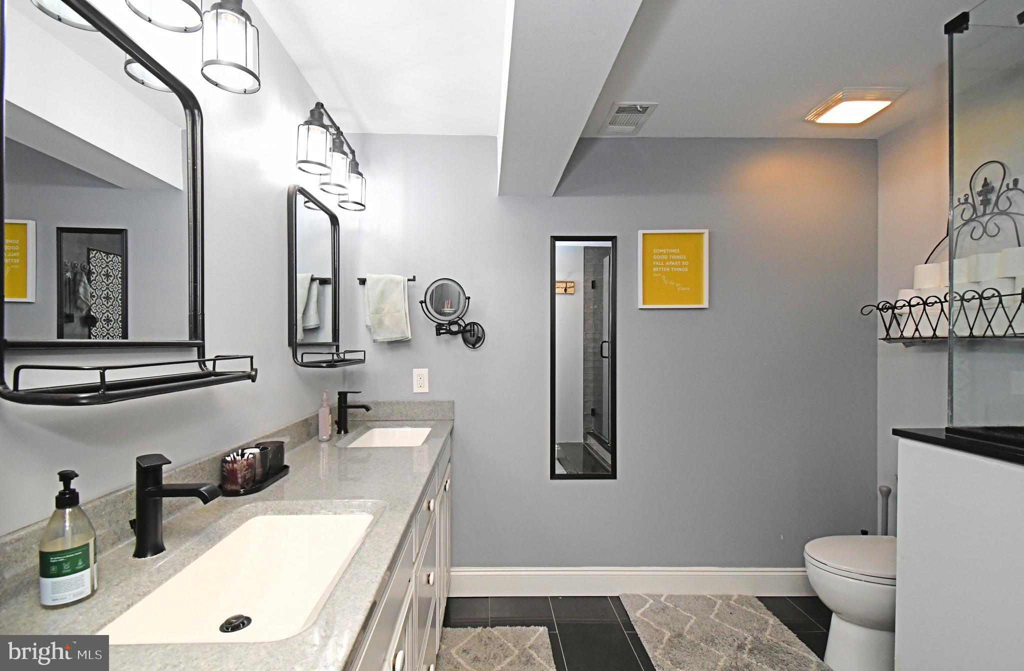 THE WOODS AT ROCK RAYMOND - Residential