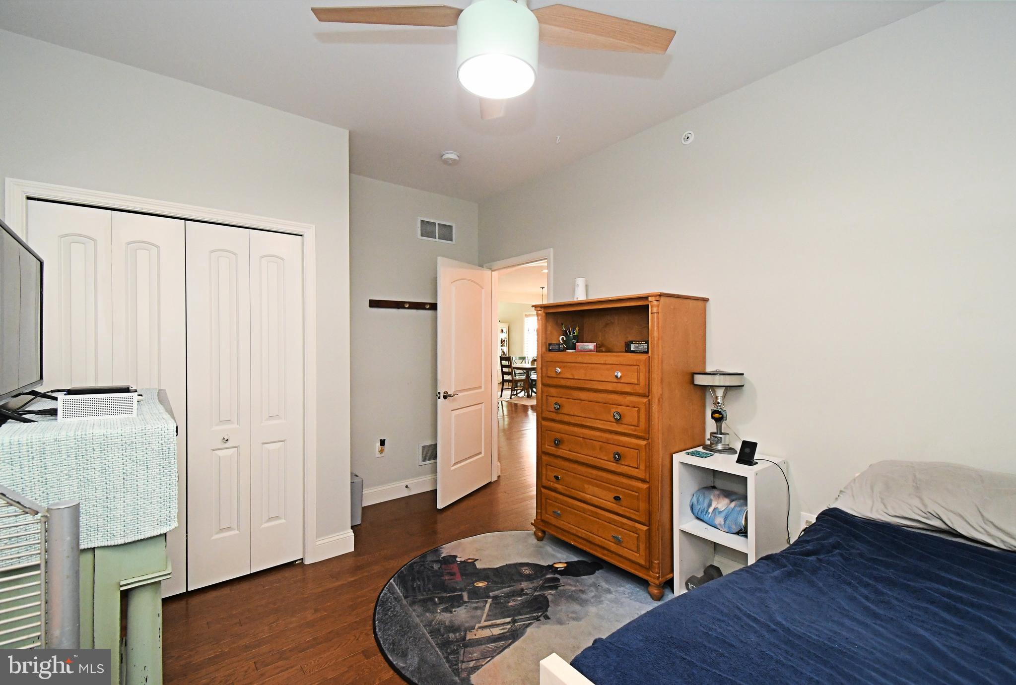 THE WOODS AT ROCK RAYMOND - Residential