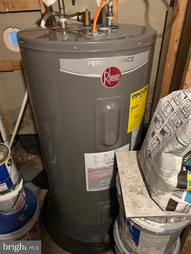 ARONIMINK - Residential Lease