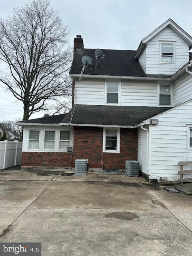 ARONIMINK - Residential Lease