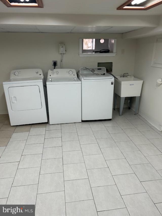 ARONIMINK - Residential Lease