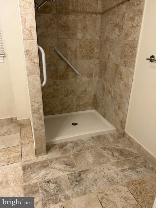 ARONIMINK - Residential Lease