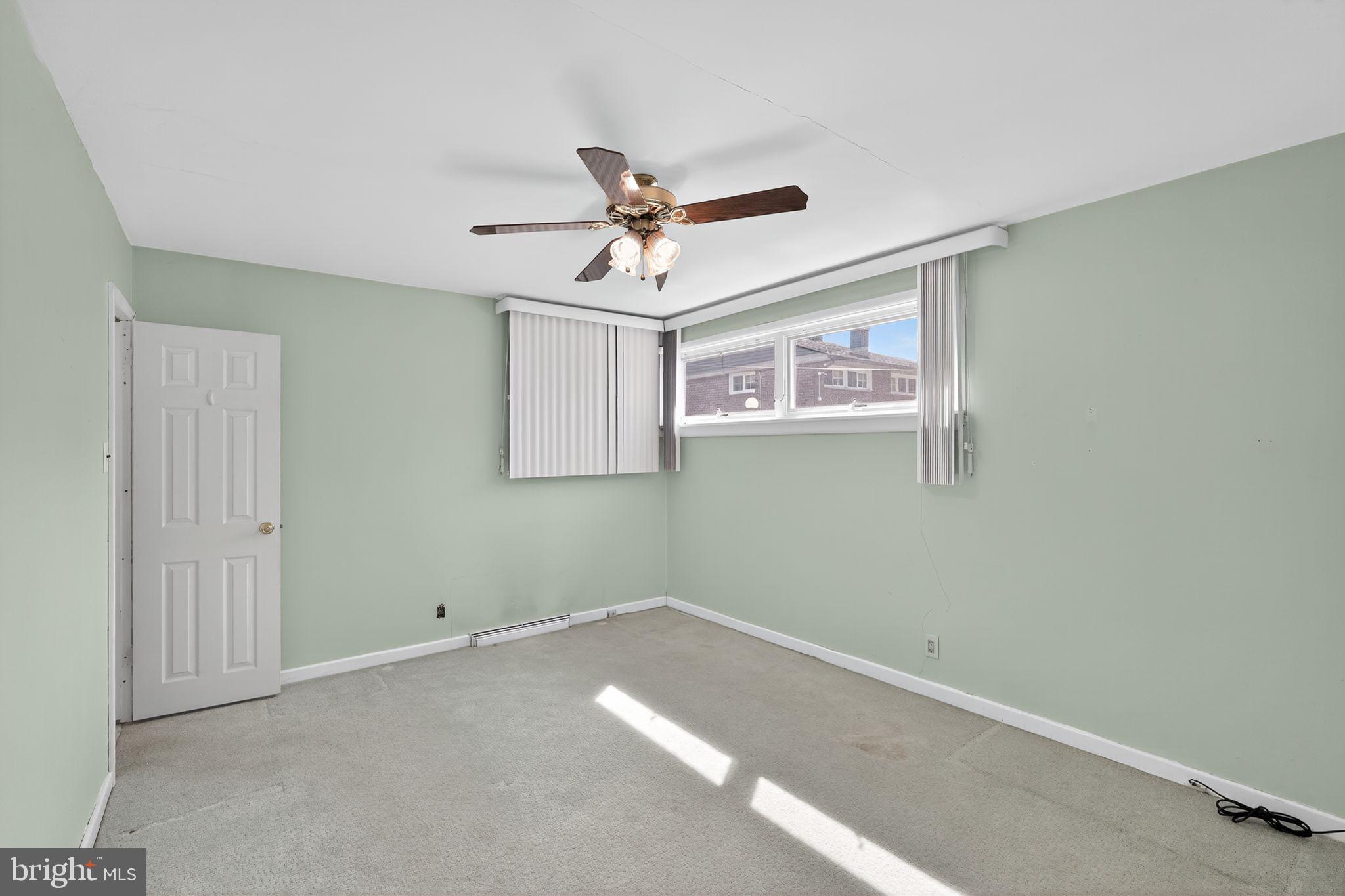 BUSTLETON - Residential