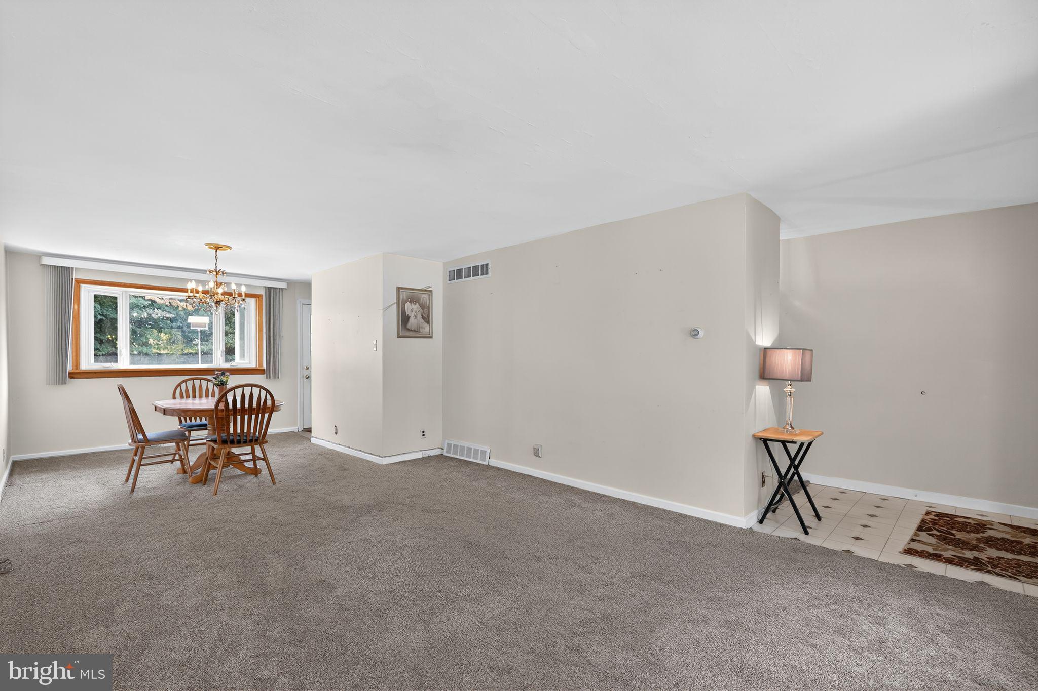 BUSTLETON - Residential