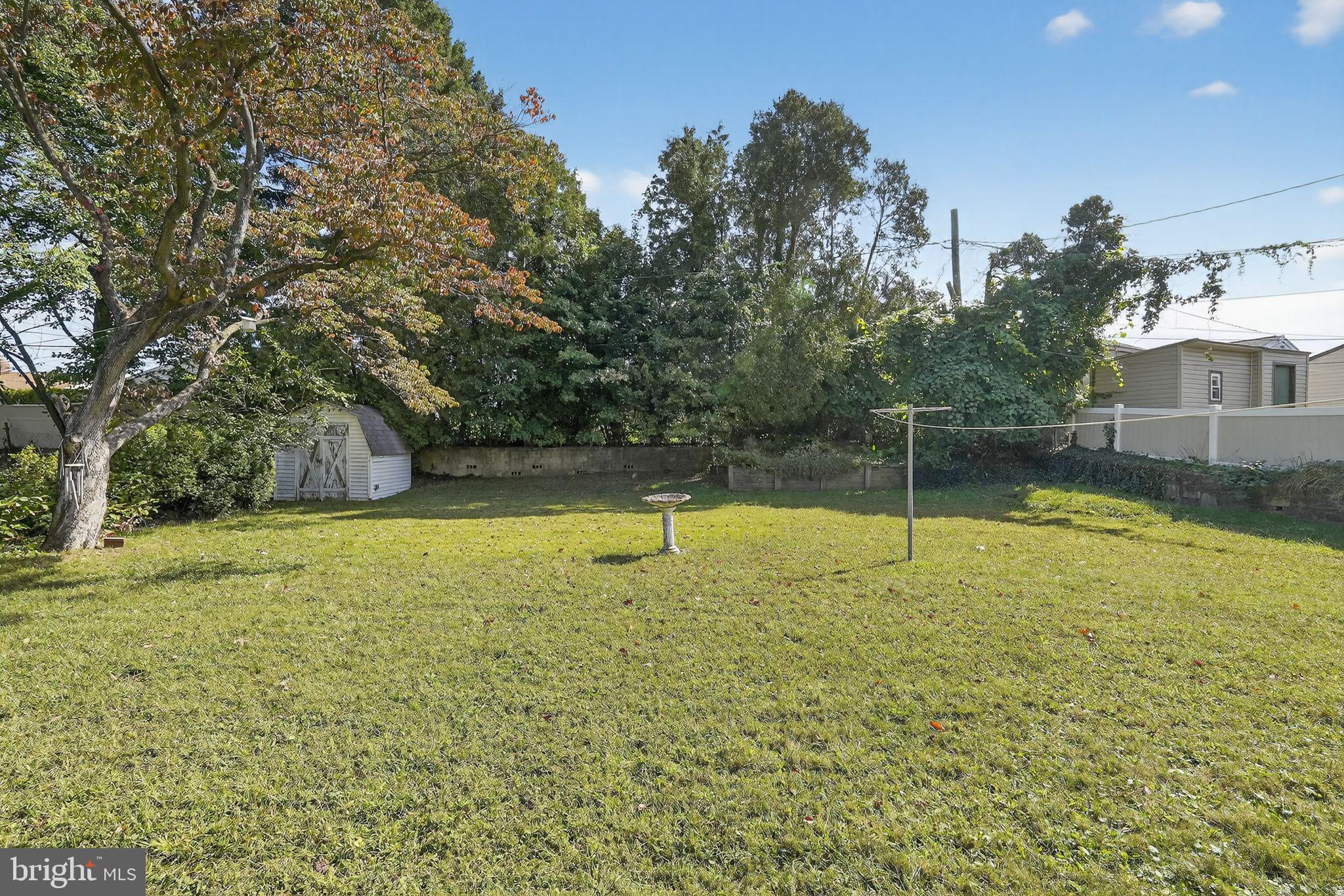 BUSTLETON - Residential