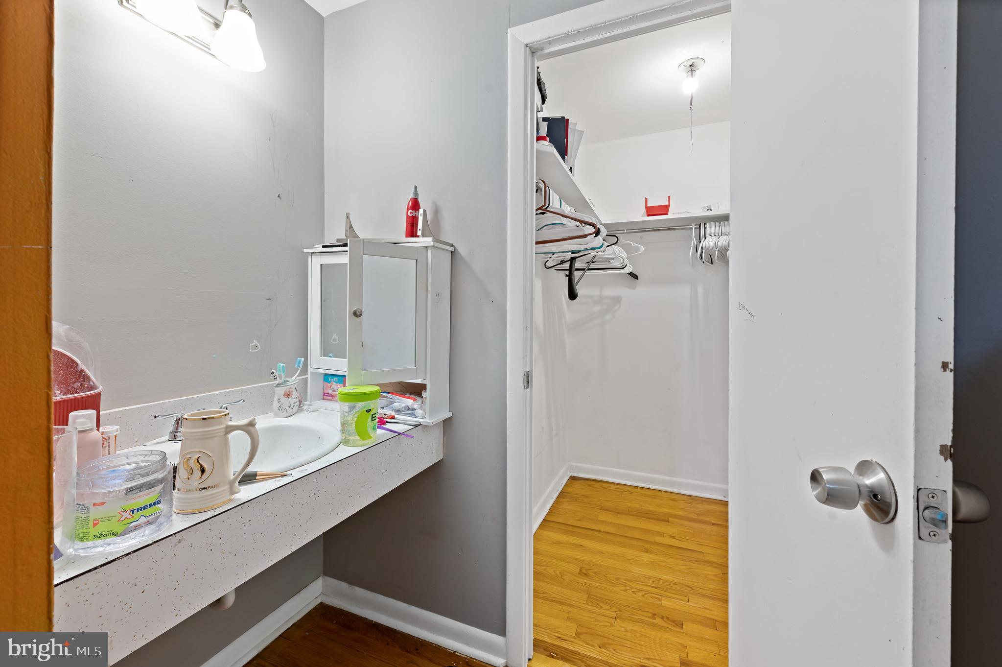 ALLENTOWN - Residential