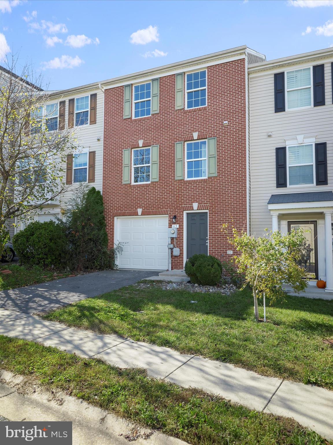 FAIRWAYS EAST - Residential