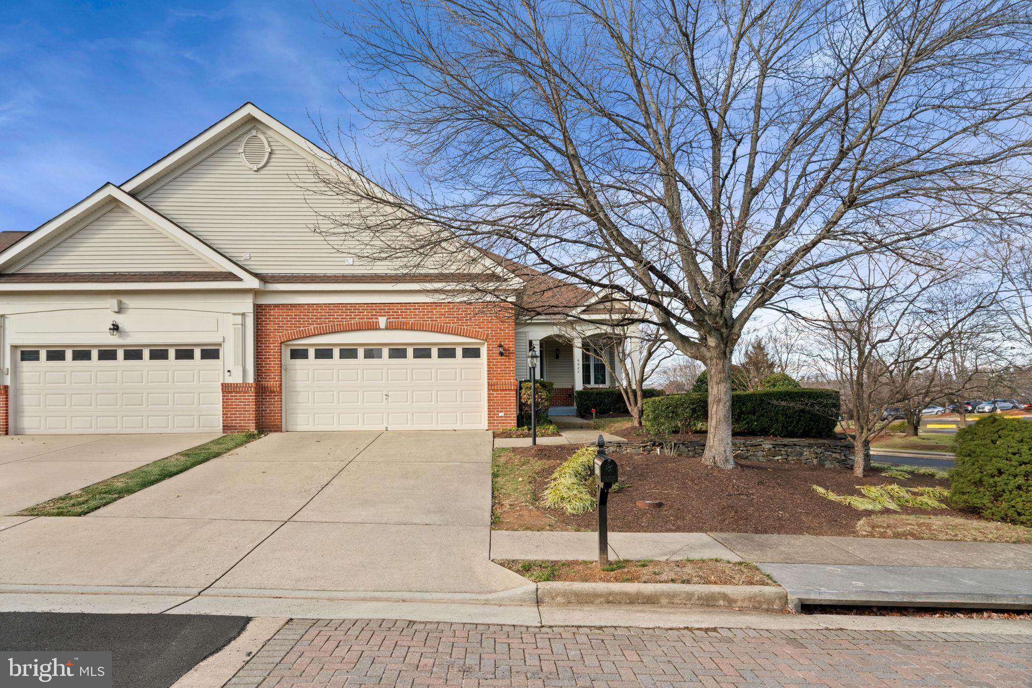 HERITAGE HUNT - Residential