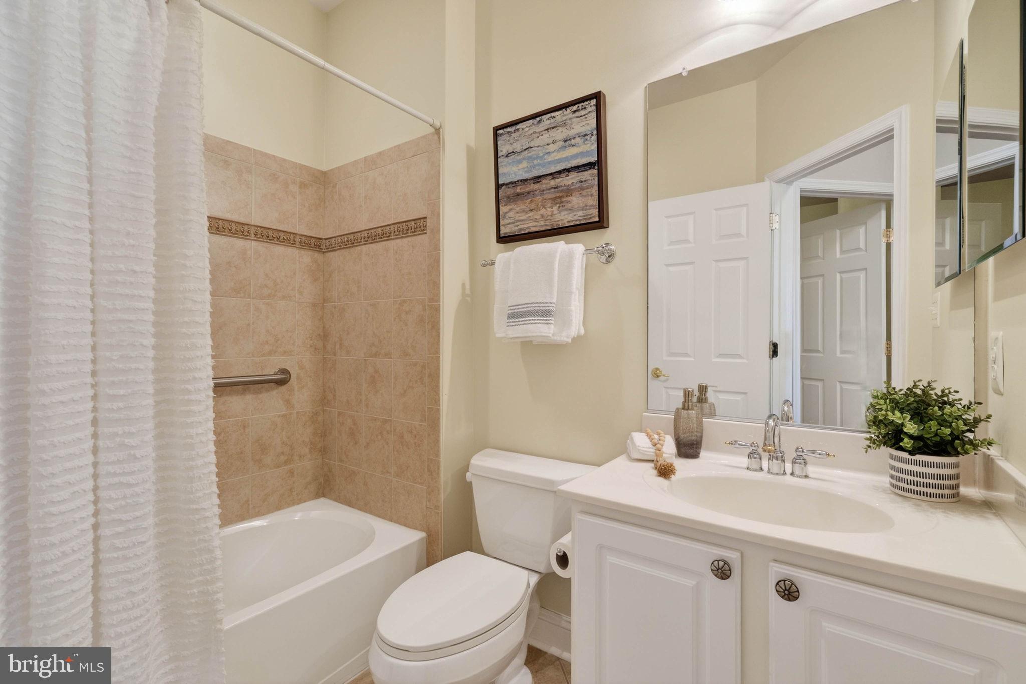 HERITAGE HUNT - Residential