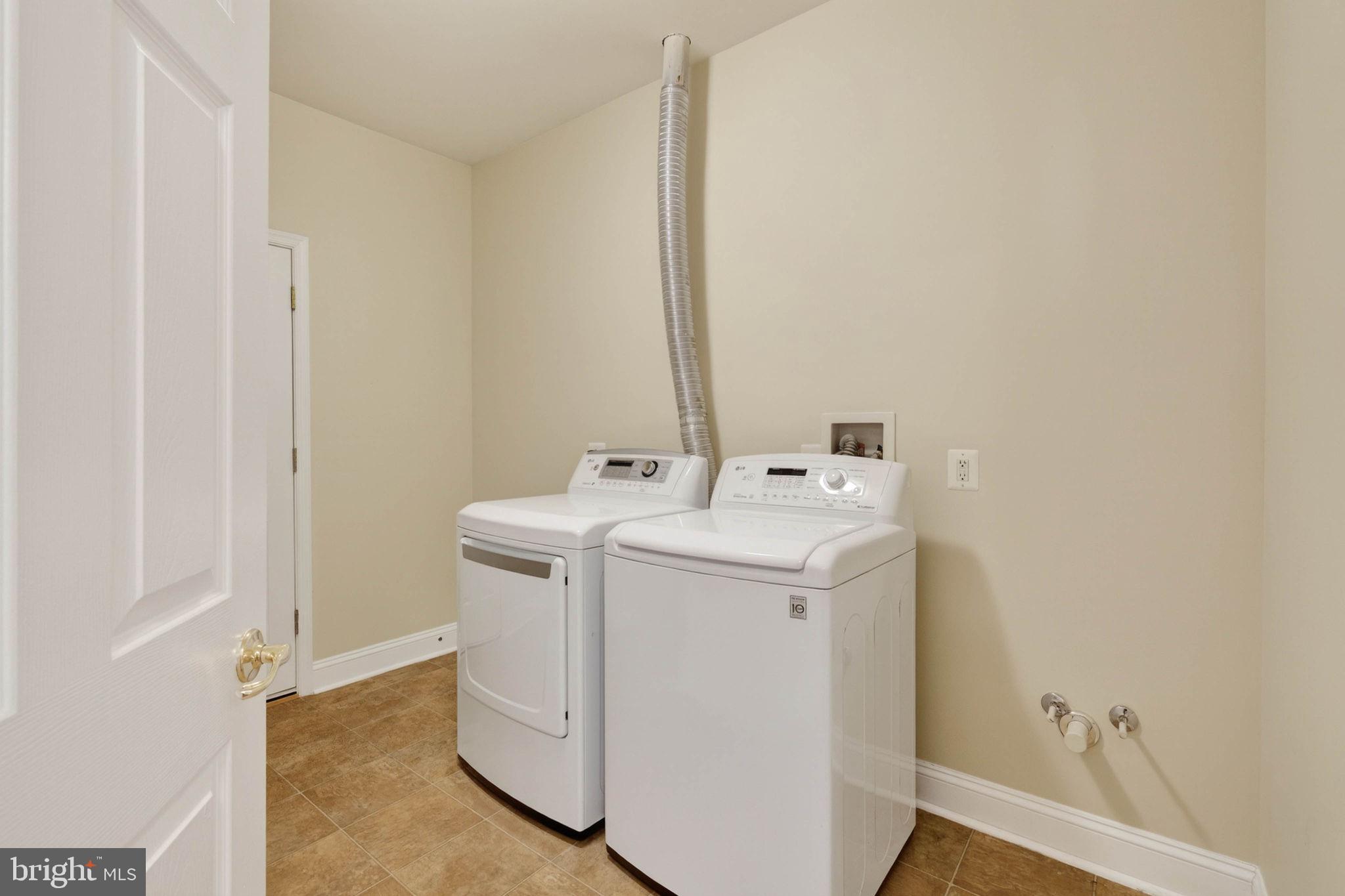 HERITAGE HUNT - Residential