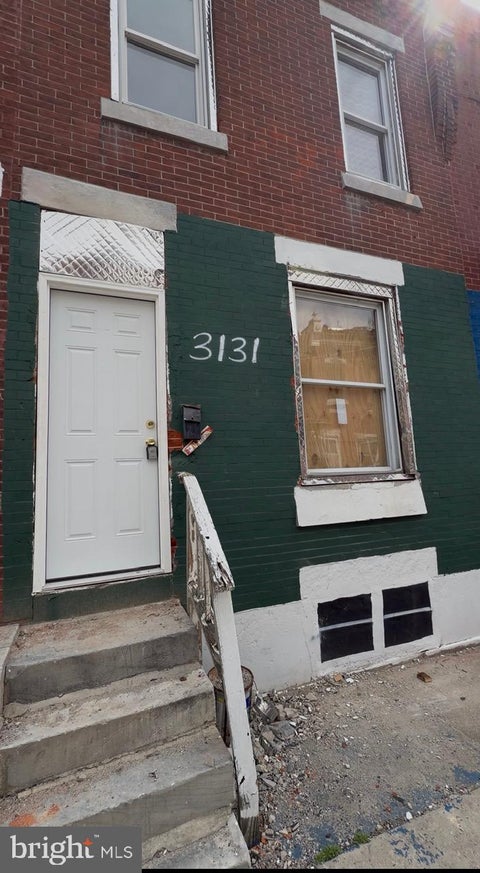 Townhouse For Sale - 3131 Weymouth Street<br/> PHILADELPHIA, PA 19134