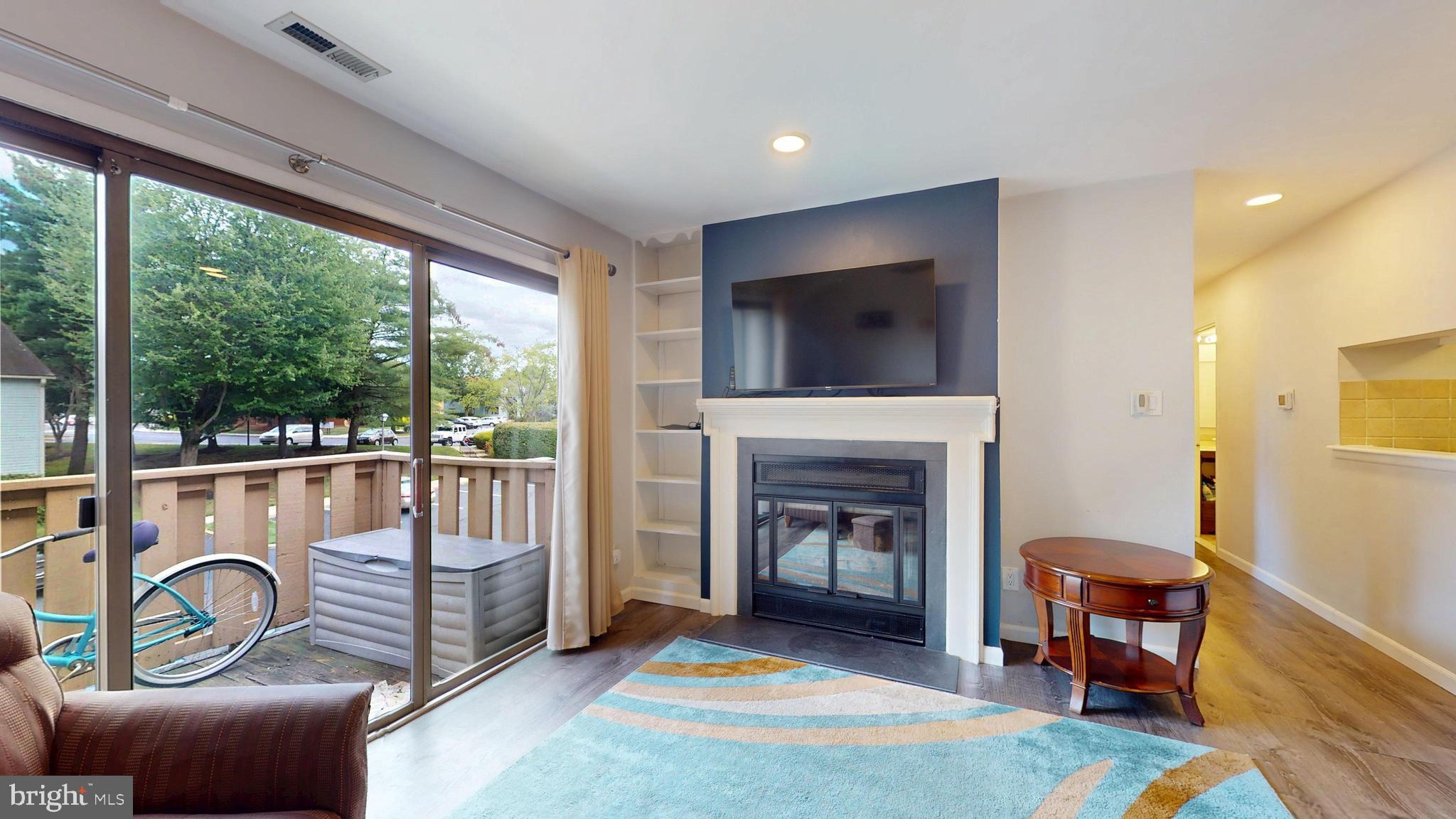 1506 WOODHOLLOW DRIVE