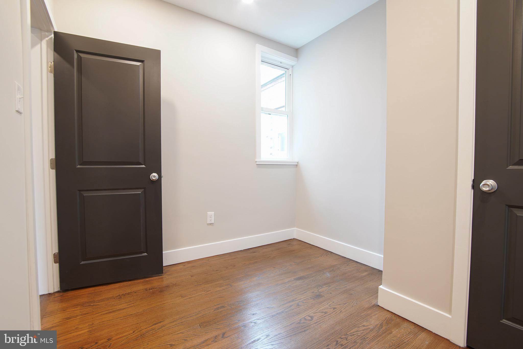 PHILADELPHIA (SOUTH) - Residential