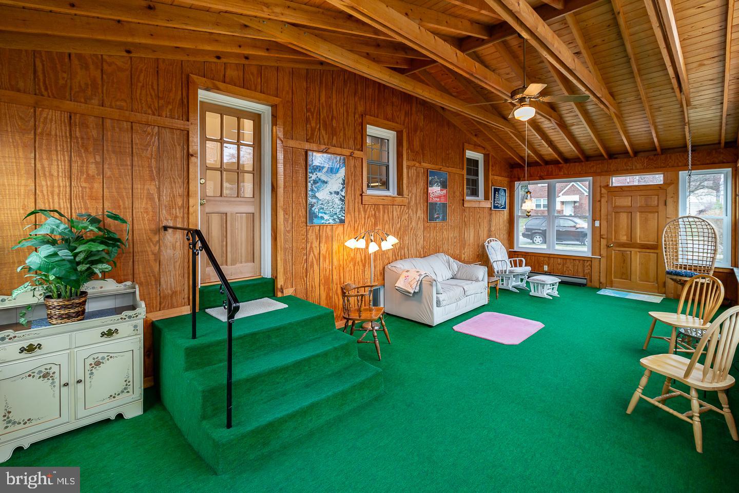 PADDOCK FARMS - Residential