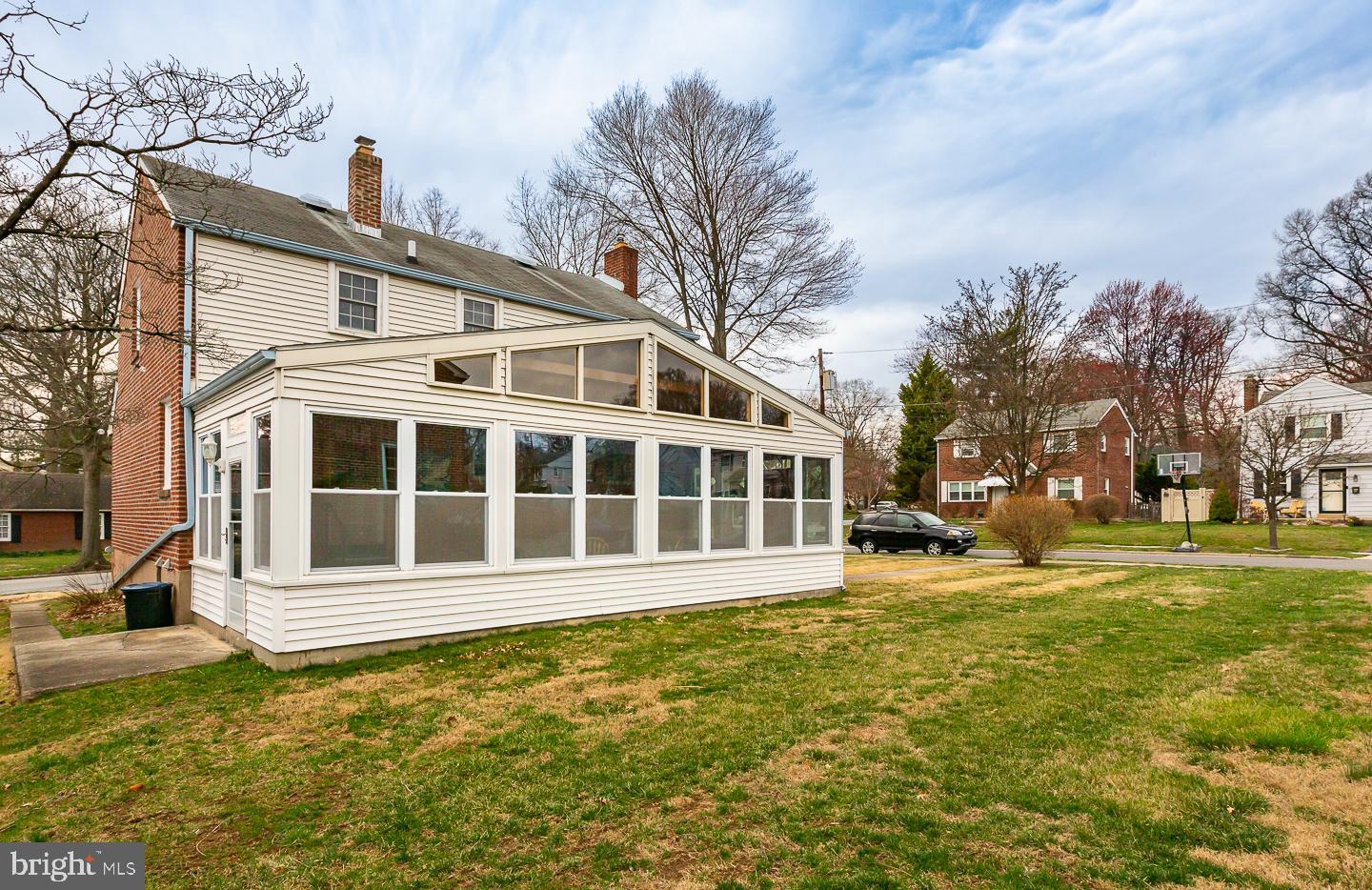 PADDOCK FARMS - Residential