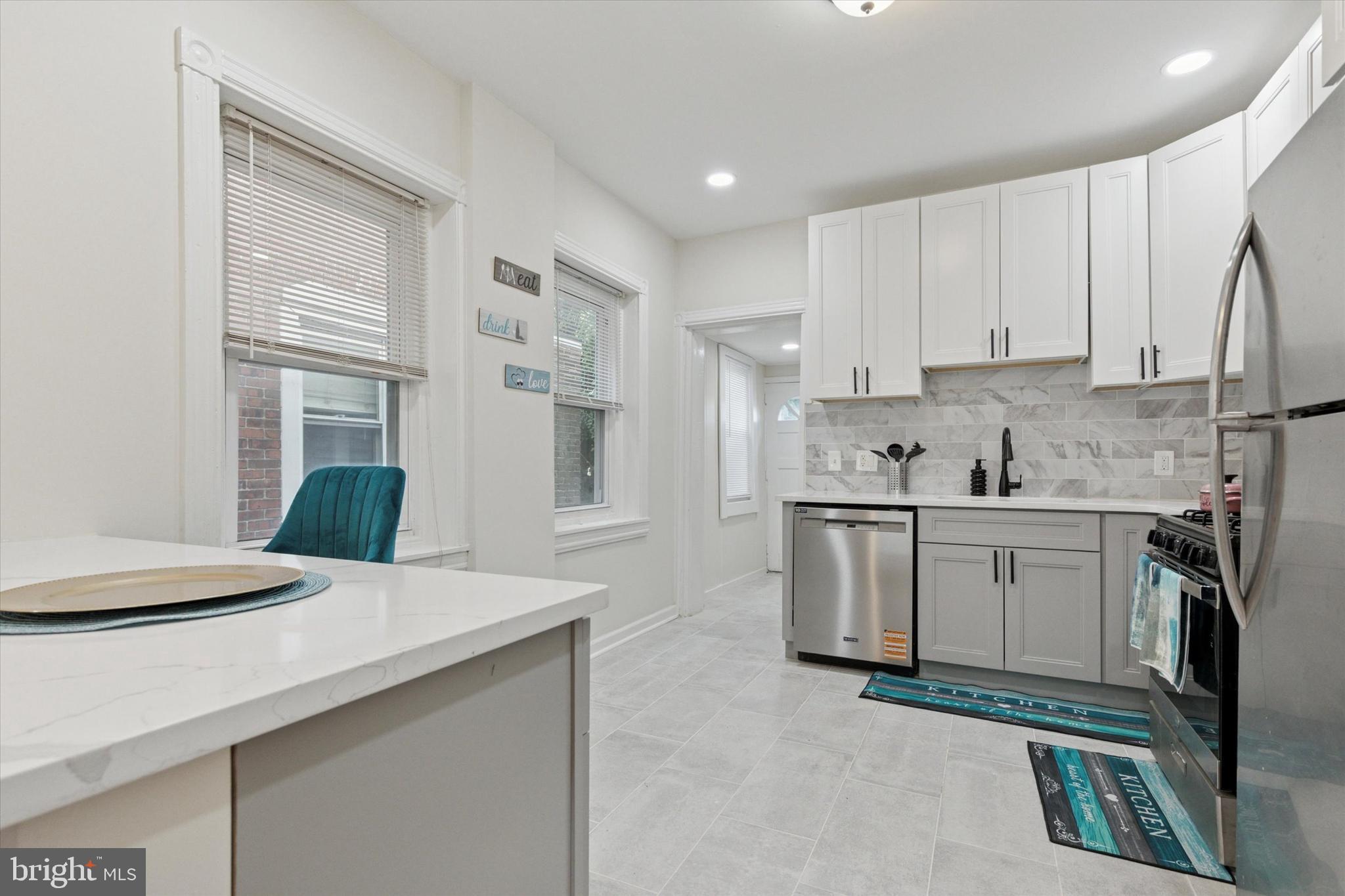 MANAYUNK - Residential