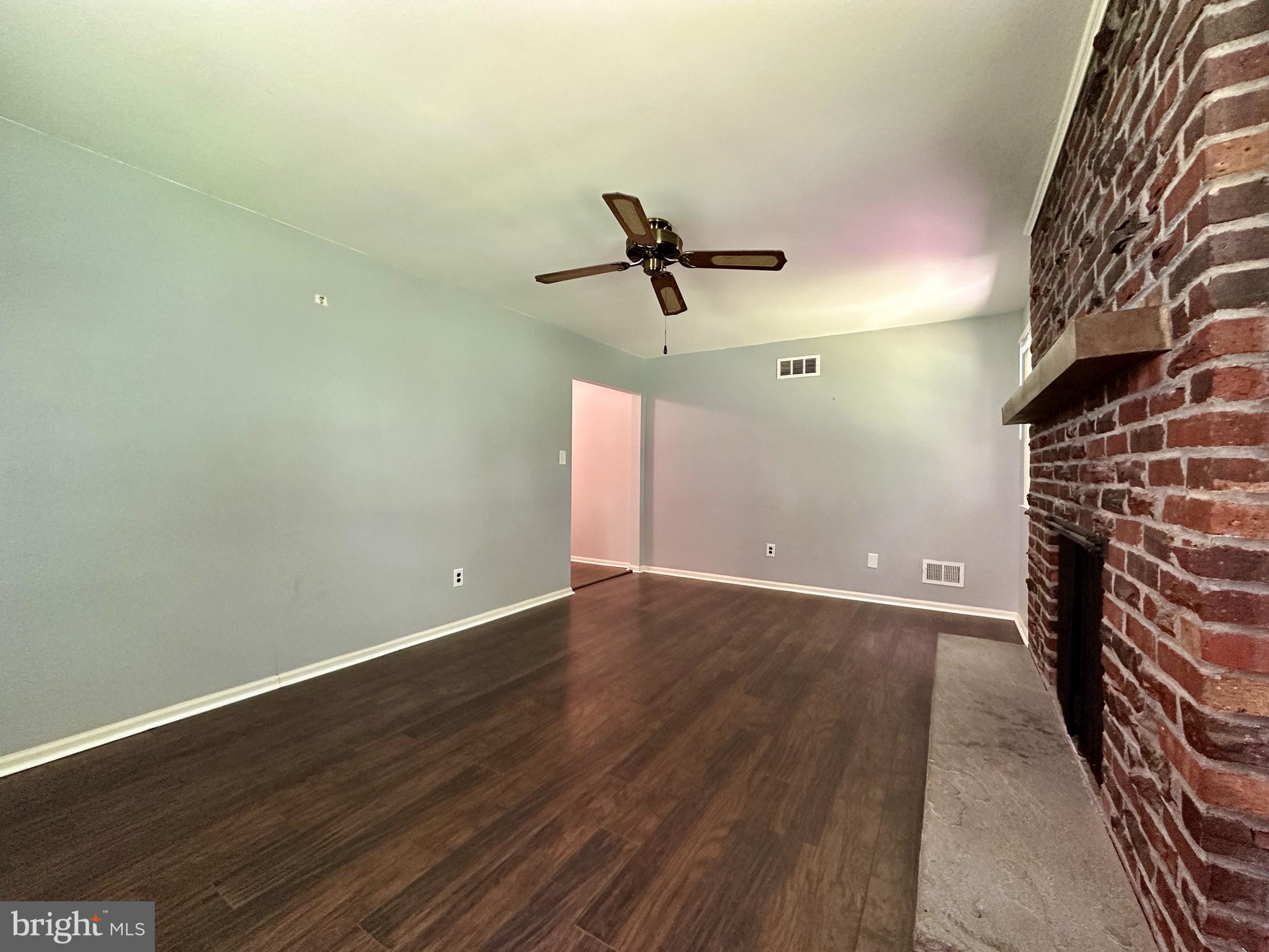 1115 ARUNDEL DRIVE