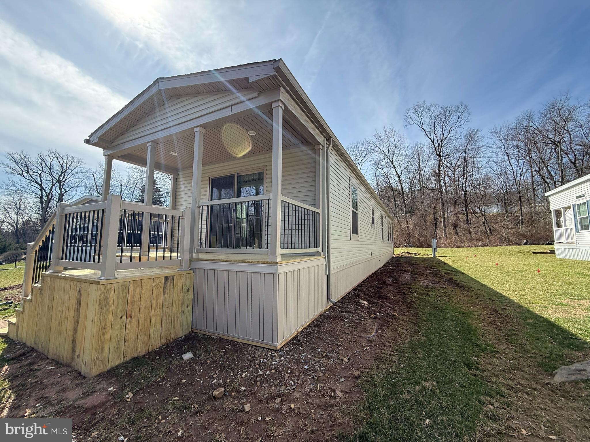 38 LAKEVIEW DRIVE