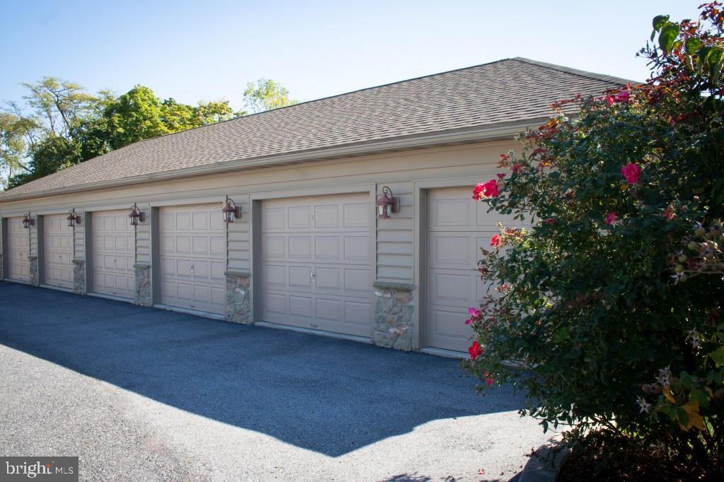 MEADOWS OF HIGHLAND - Residential