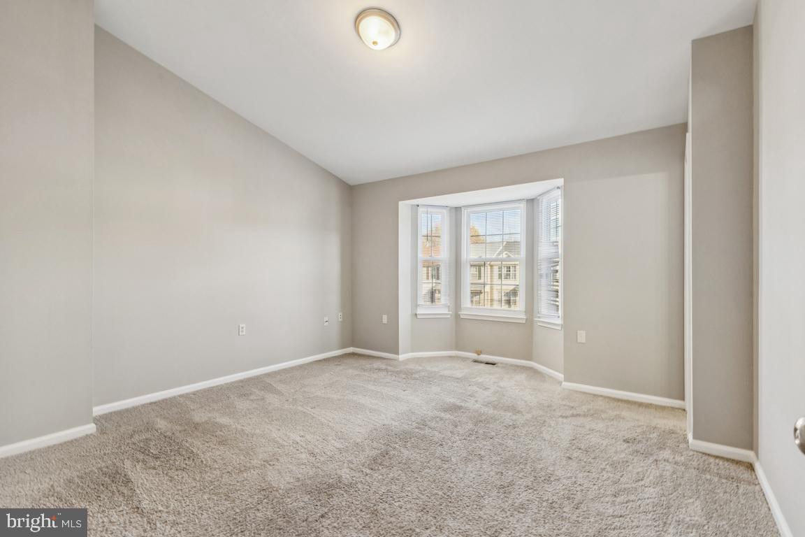 BULL RUN - Residential