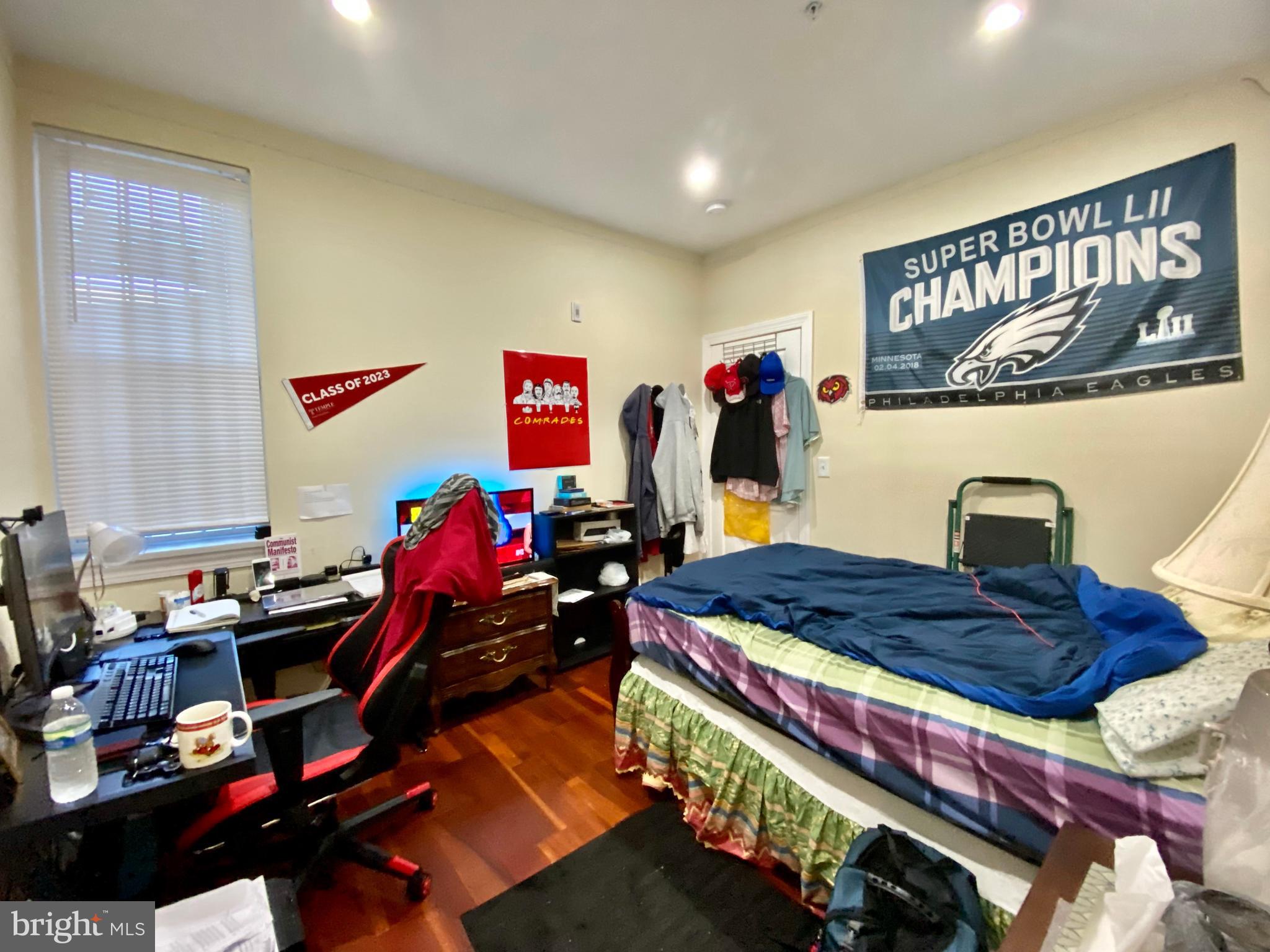 TEMPLE UNIVERSITY - Residential Lease