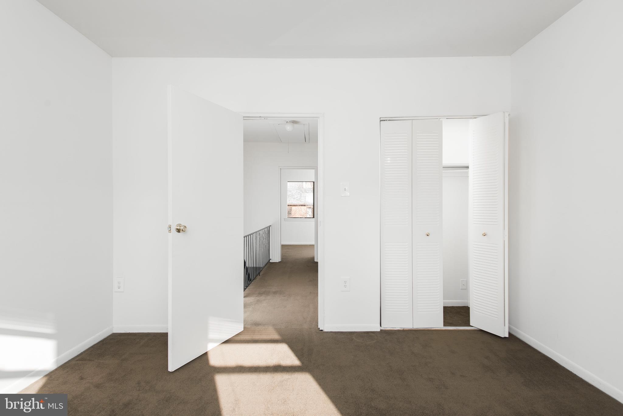 GRADUATE HOSPITAL - Residential Lease