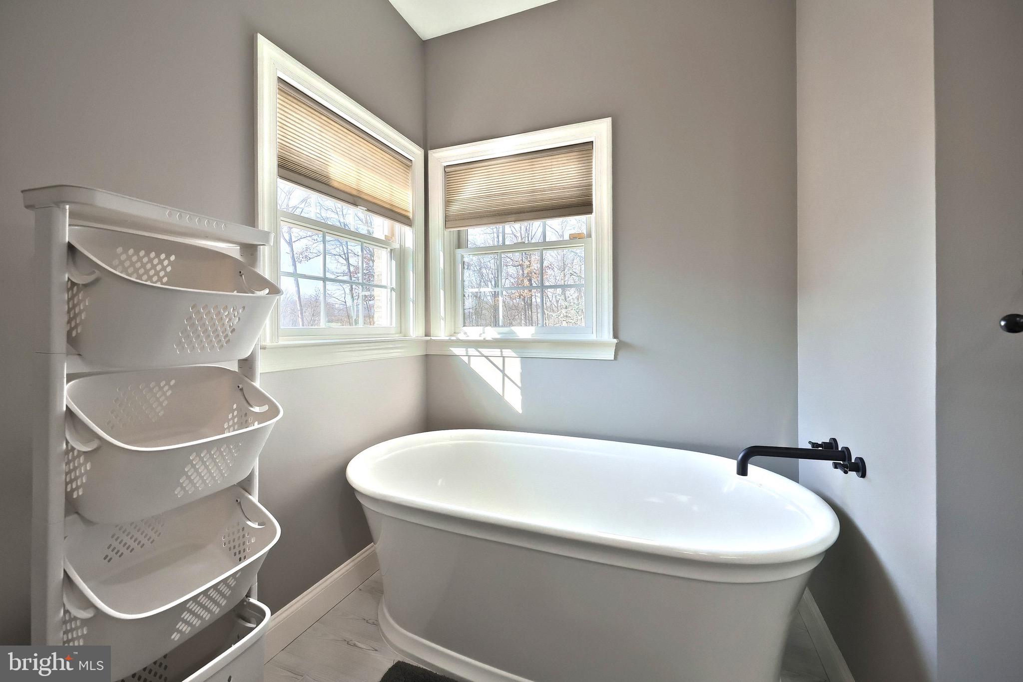 NORTH CODORUS TWP - Residential