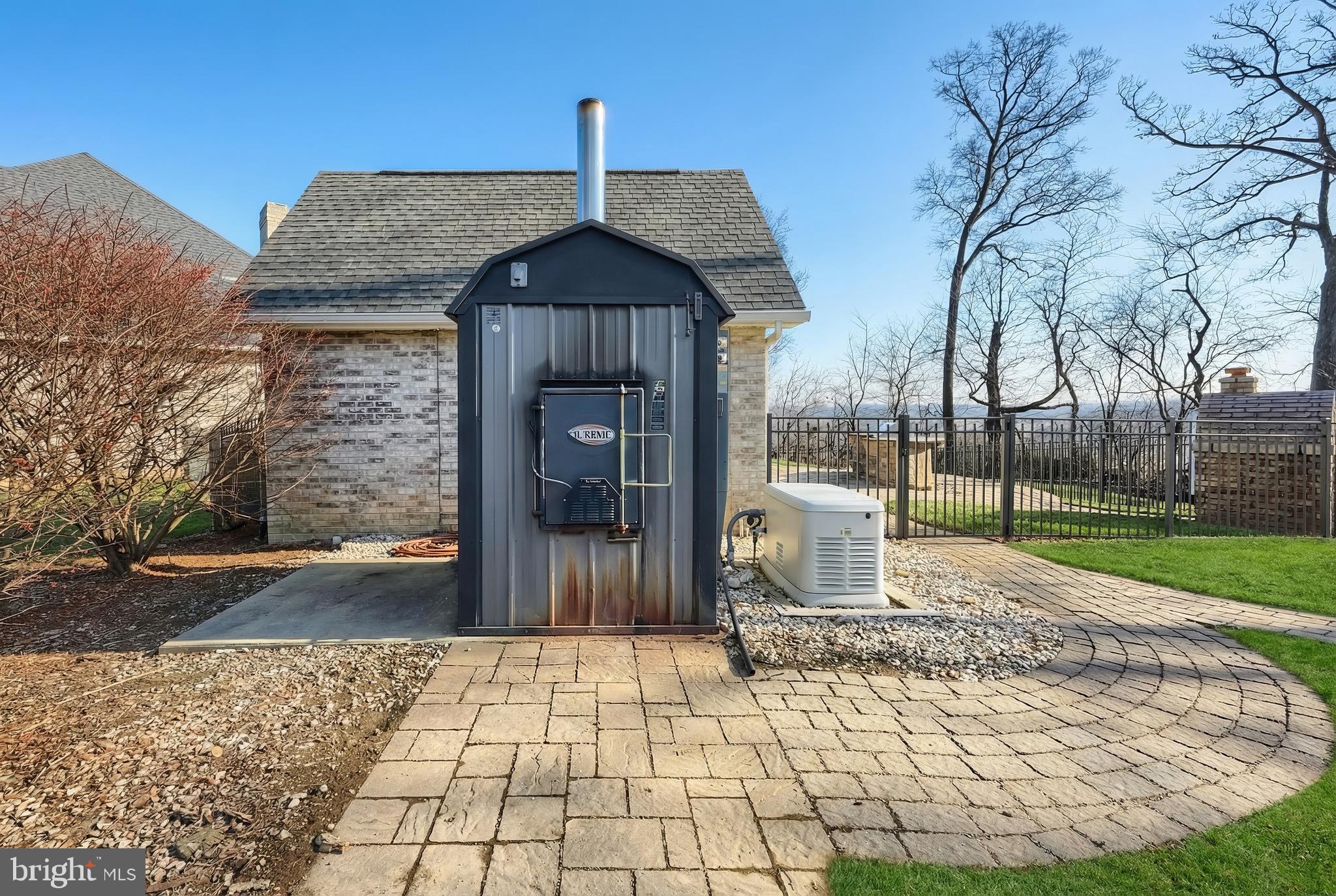 NORTH CODORUS TWP - Residential