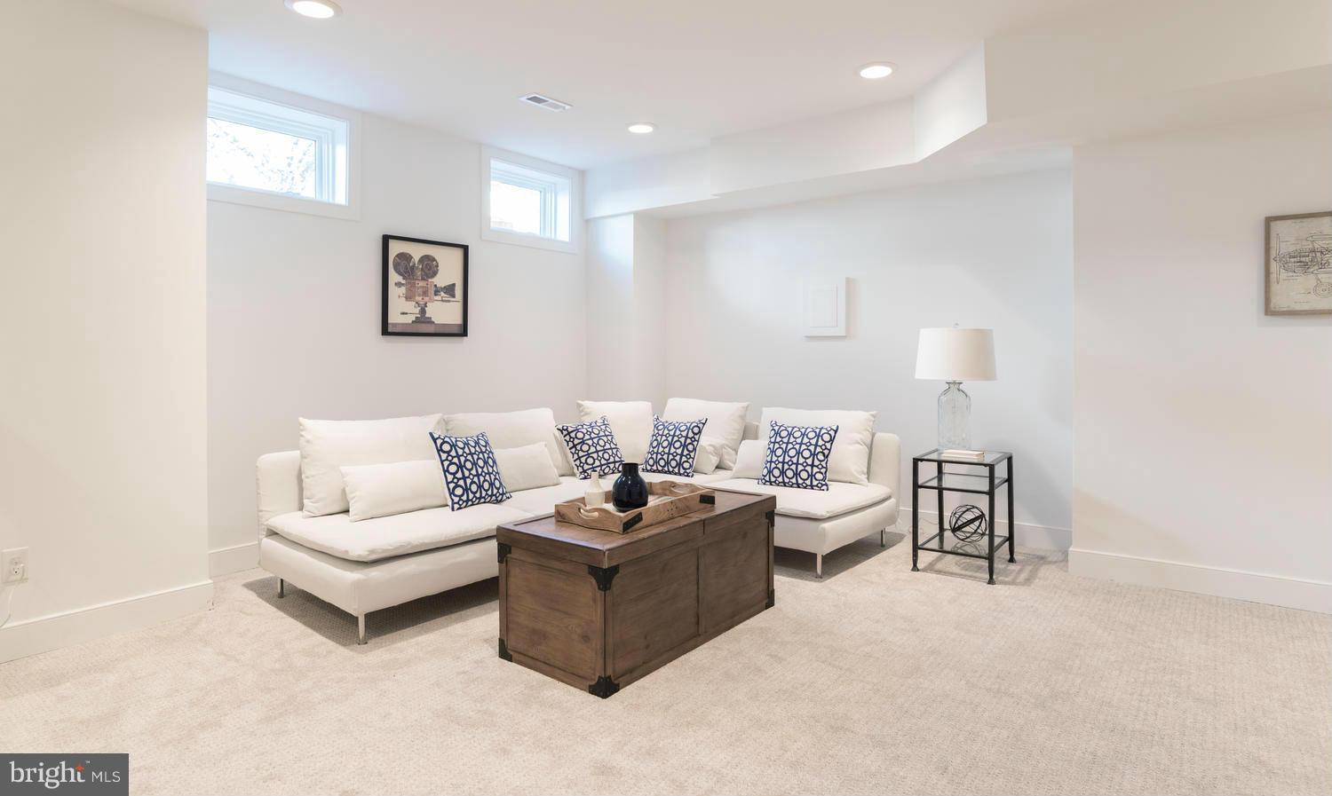 OLD TOWN - Residential