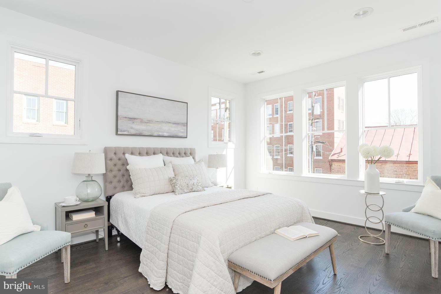 OLD TOWN - Residential