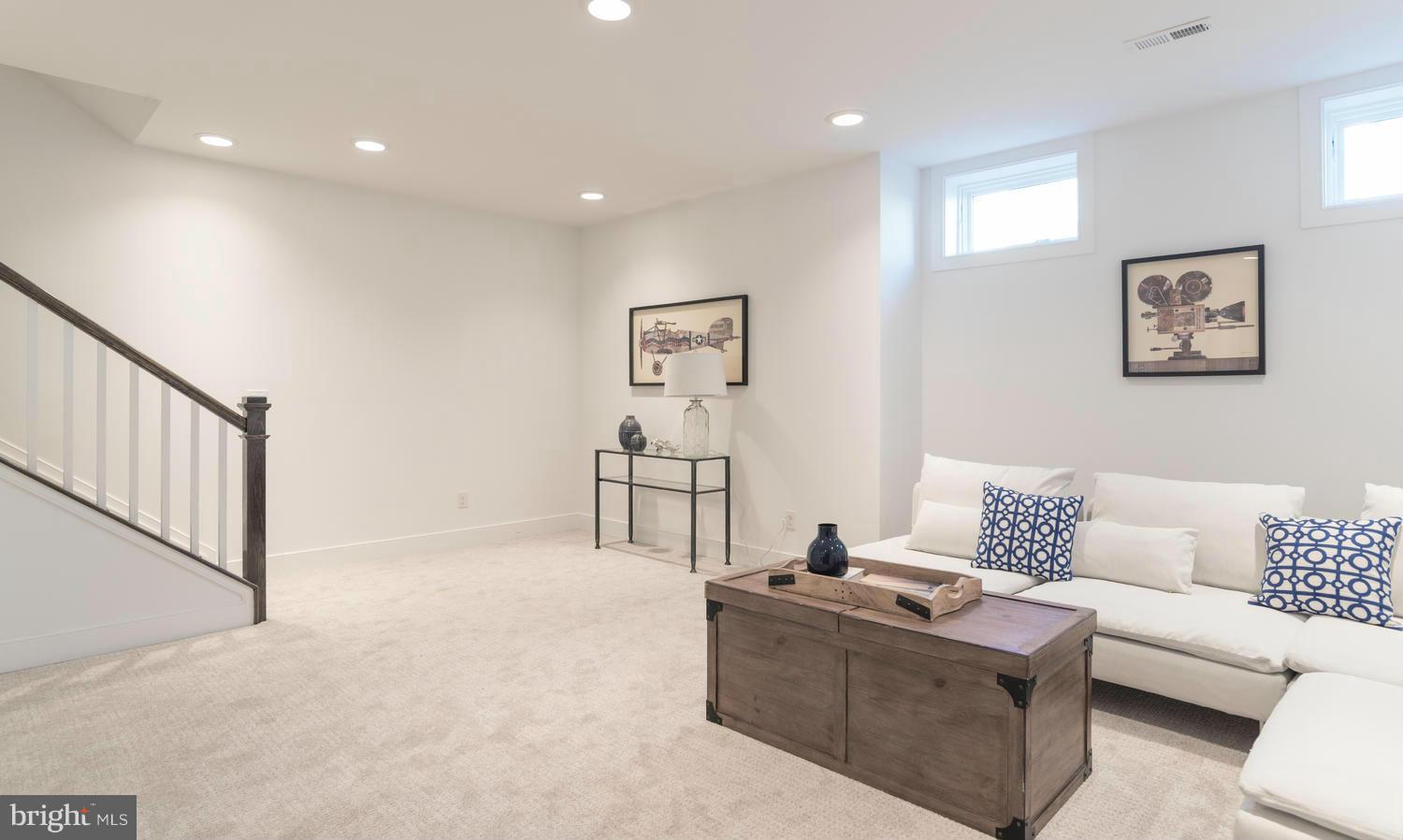 OLD TOWN - Residential