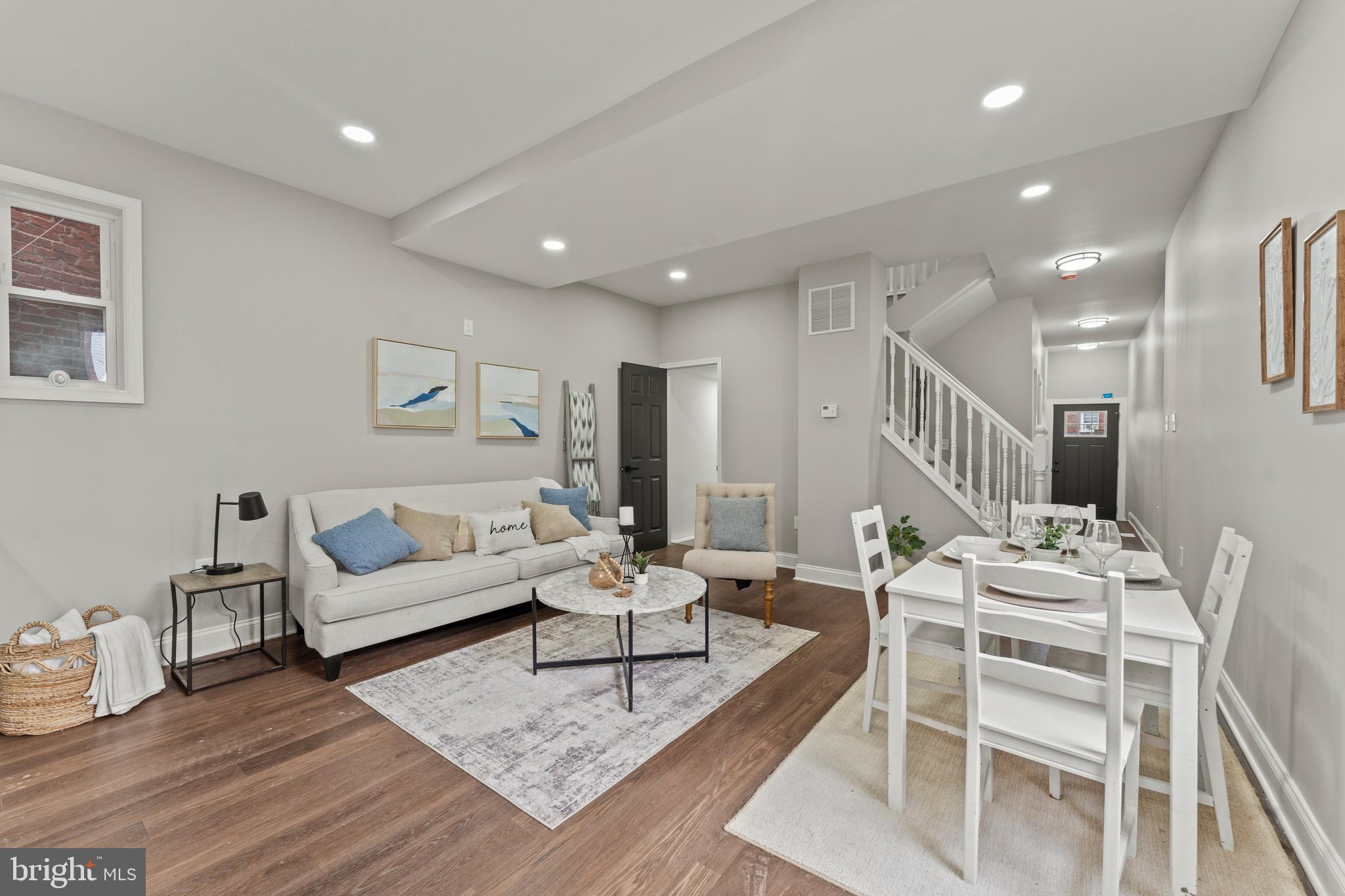 MONTEBELLO - Residential
