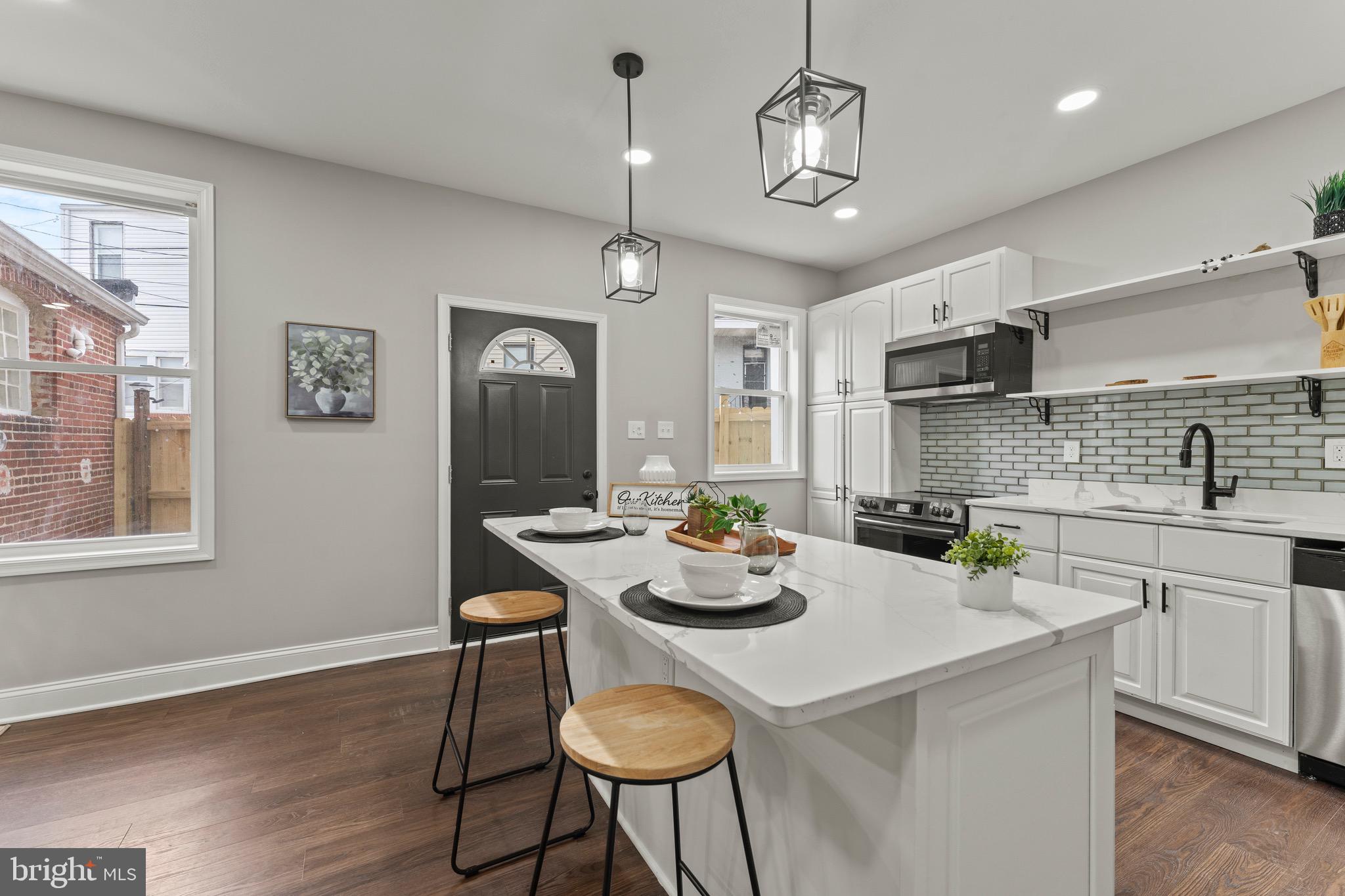 MONTEBELLO - Residential