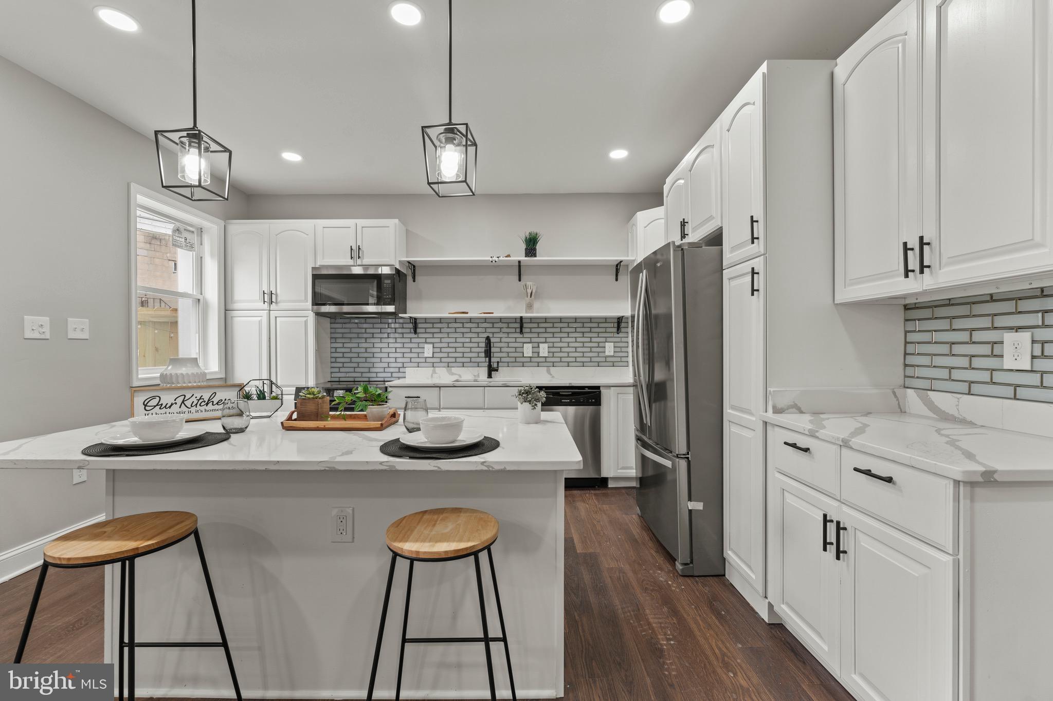 MONTEBELLO - Residential