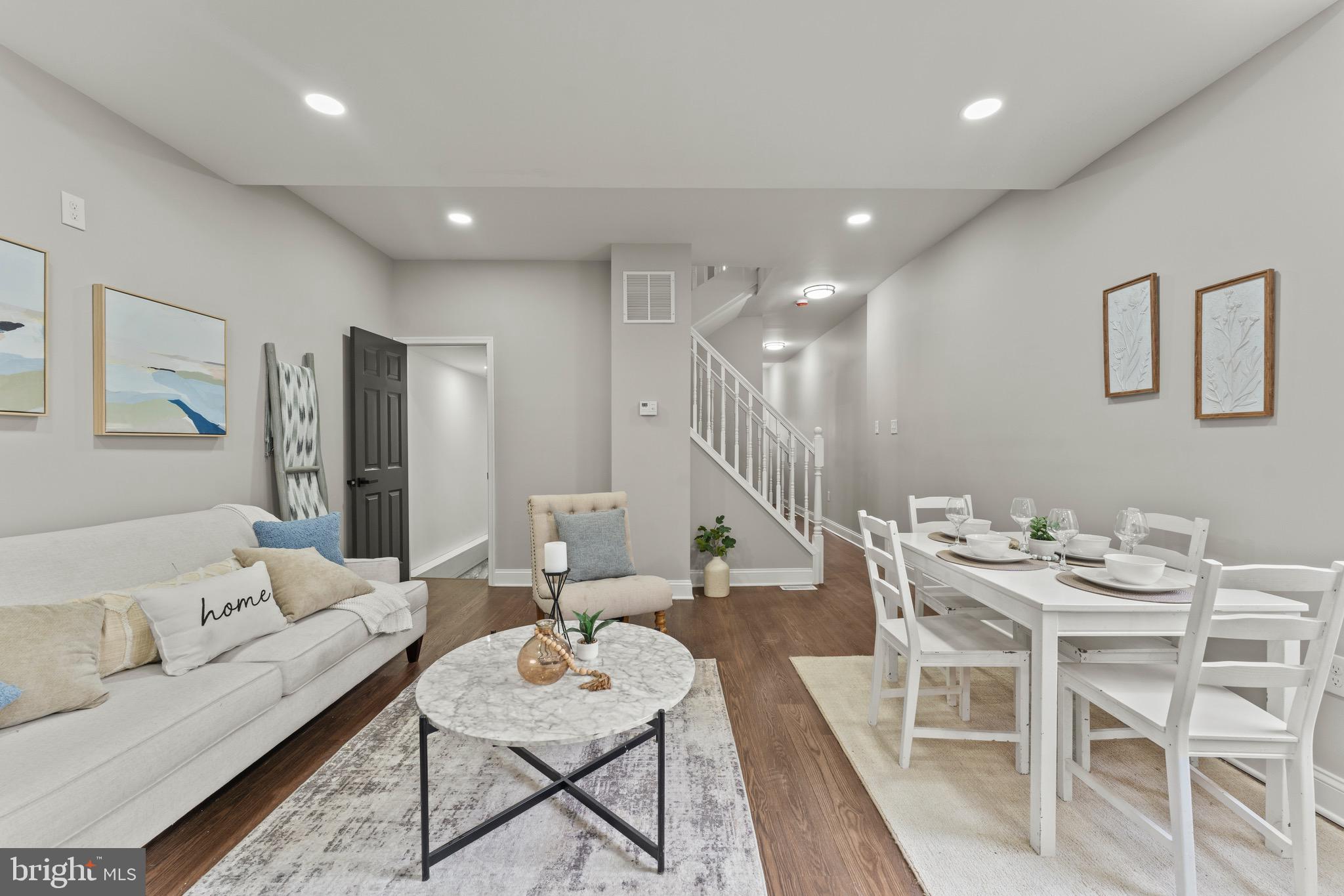 MONTEBELLO - Residential