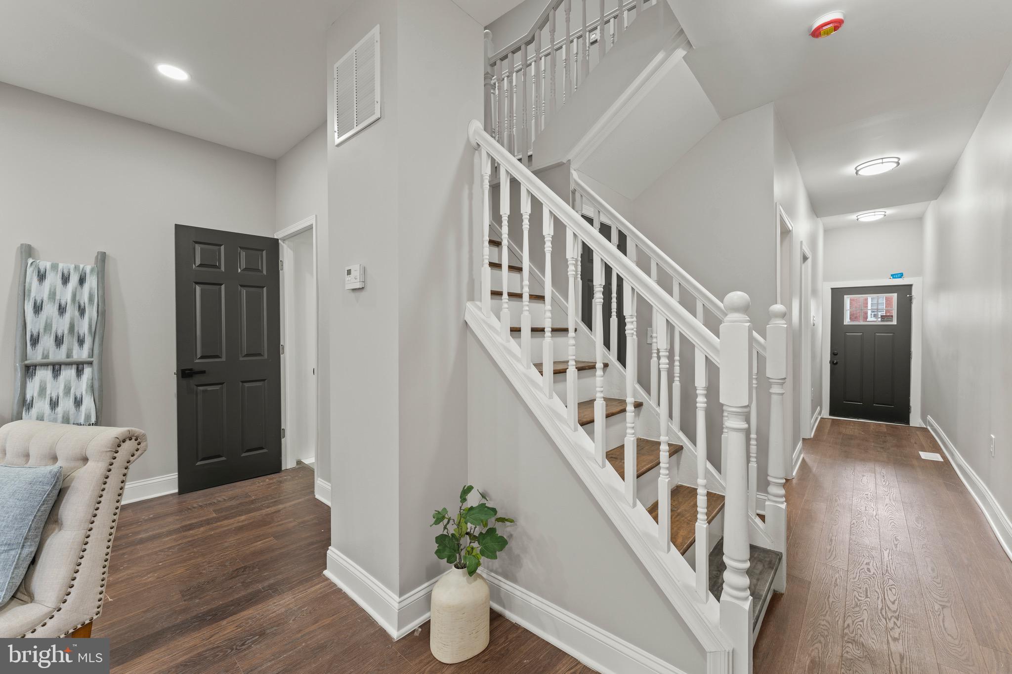 MONTEBELLO - Residential
