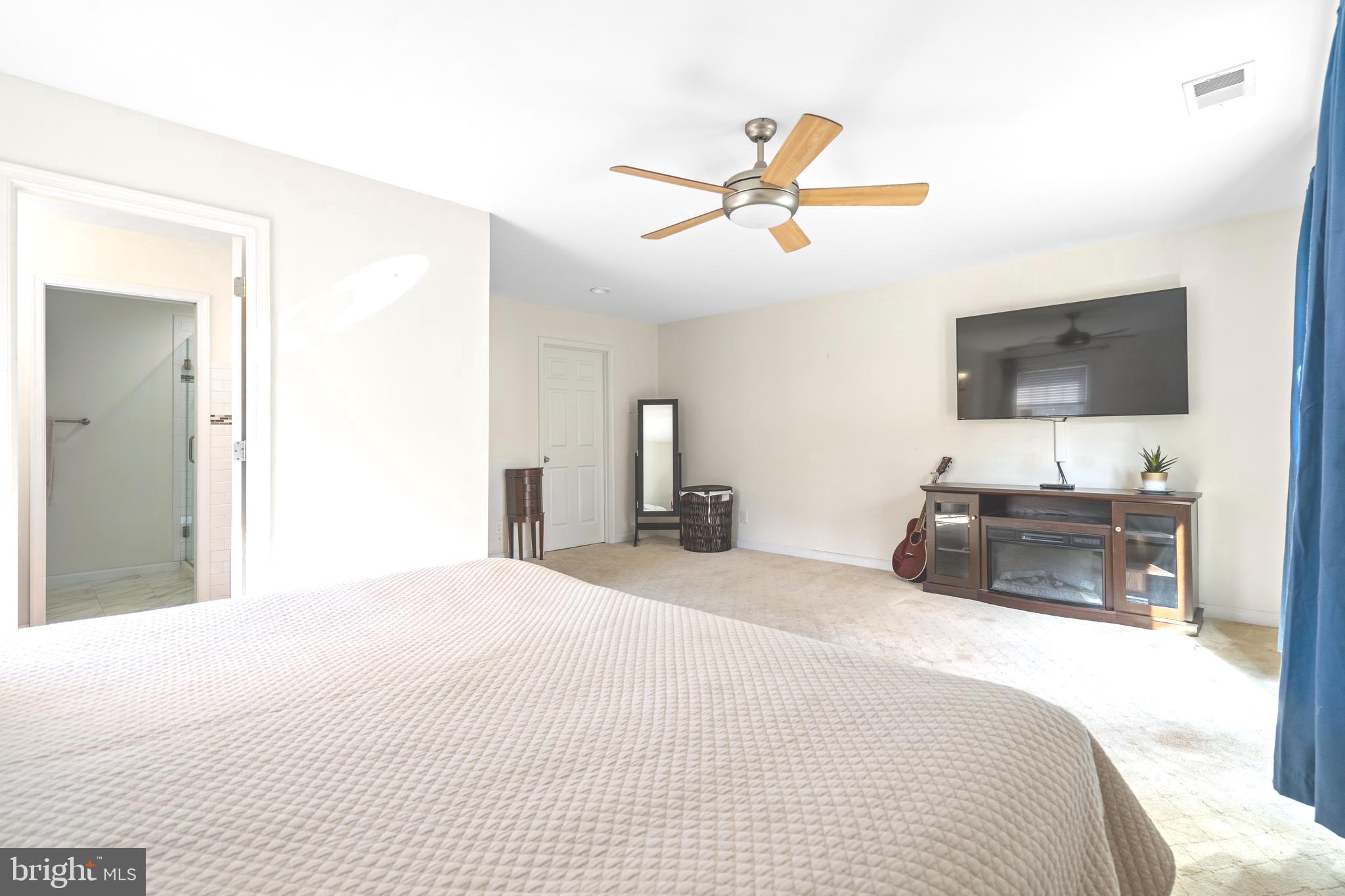 LORFAX HEIGHTS - Residential